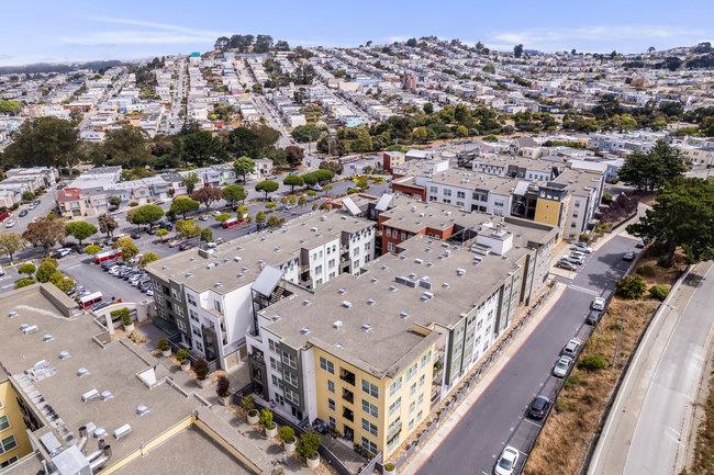 Detail Gallery Image 37 of 41 For 8200 Oceanview Ter #321,  San Francisco,  CA 94132 - 3 Beds | 2 Baths