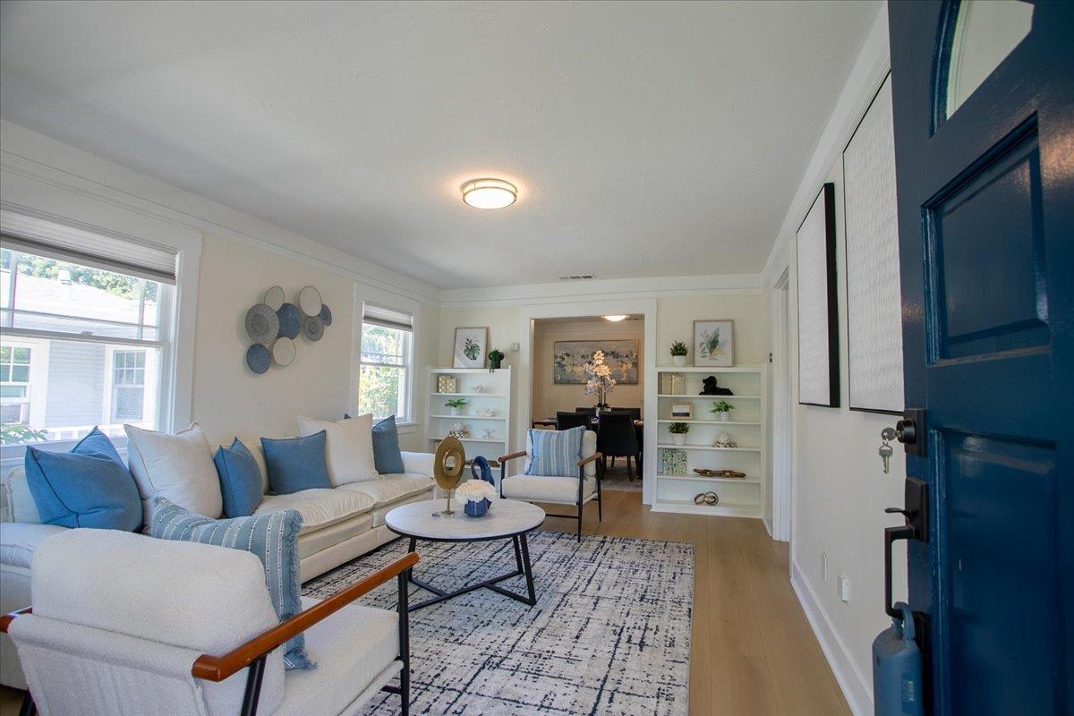 Detail Gallery Image 18 of 29 For 524 8th Ave, Menlo Park,  CA 94025 - 3 Beds | 2 Baths