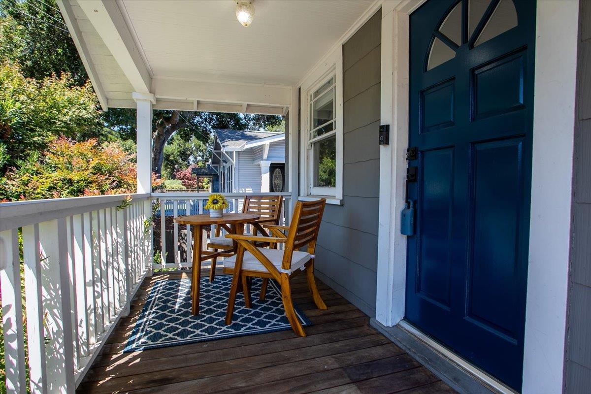 Detail Gallery Image 6 of 29 For 524 8th Ave, Menlo Park,  CA 94025 - 3 Beds | 2 Baths