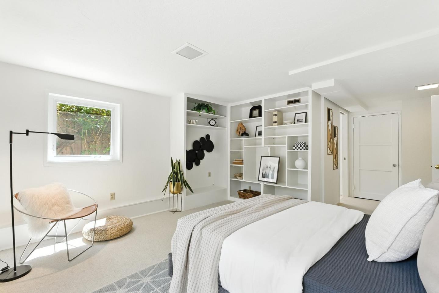 Detail Gallery Image 21 of 46 For 409 Seville Way, San Mateo,  CA 94402 - 3 Beds | 3 Baths