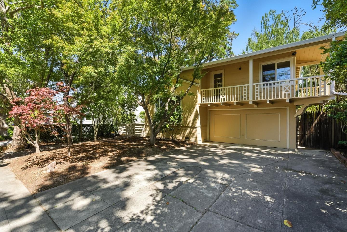 Detail Gallery Image 36 of 46 For 409 Seville Way, San Mateo,  CA 94402 - 3 Beds | 3 Baths