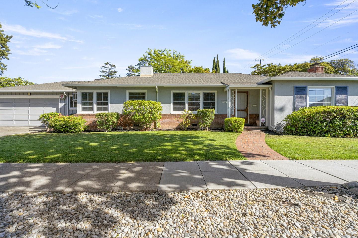 Detail Gallery Image 2 of 43 For 1590 Fremont St, Santa Clara,  CA 95050 - 4 Beds | 2/1 Baths
