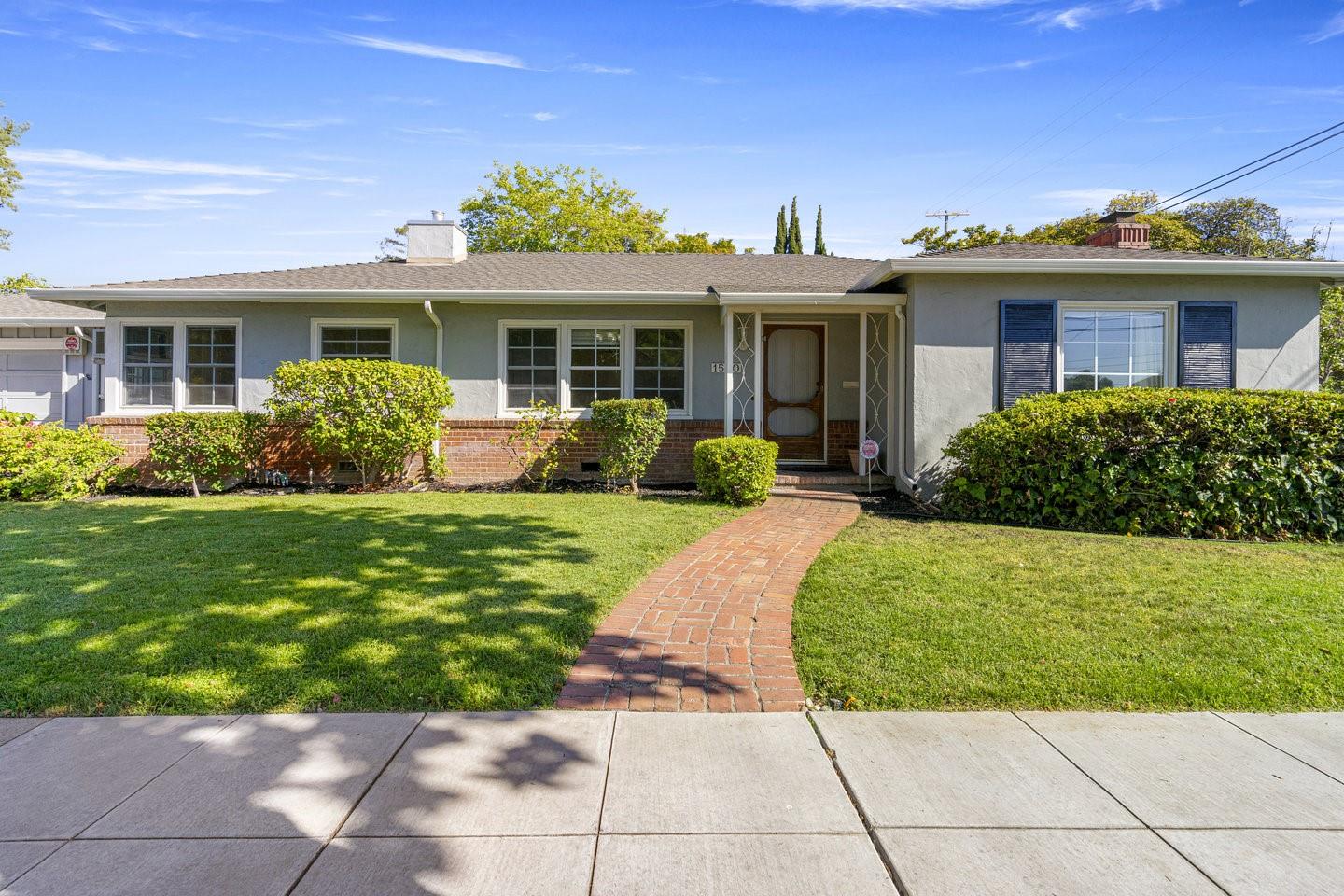 Detail Gallery Image 3 of 43 For 1590 Fremont St, Santa Clara,  CA 95050 - 4 Beds | 2/1 Baths