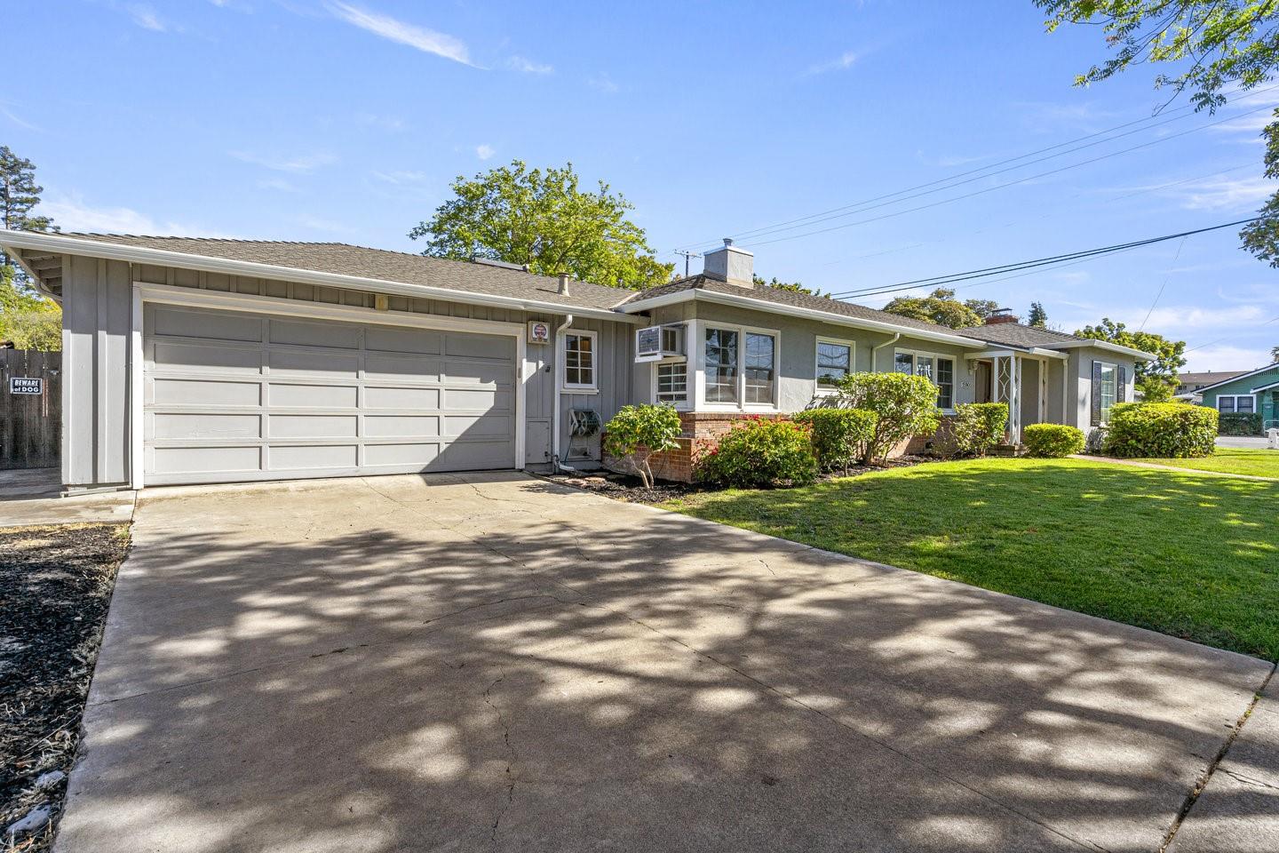 Detail Gallery Image 4 of 43 For 1590 Fremont St, Santa Clara,  CA 95050 - 4 Beds | 2/1 Baths