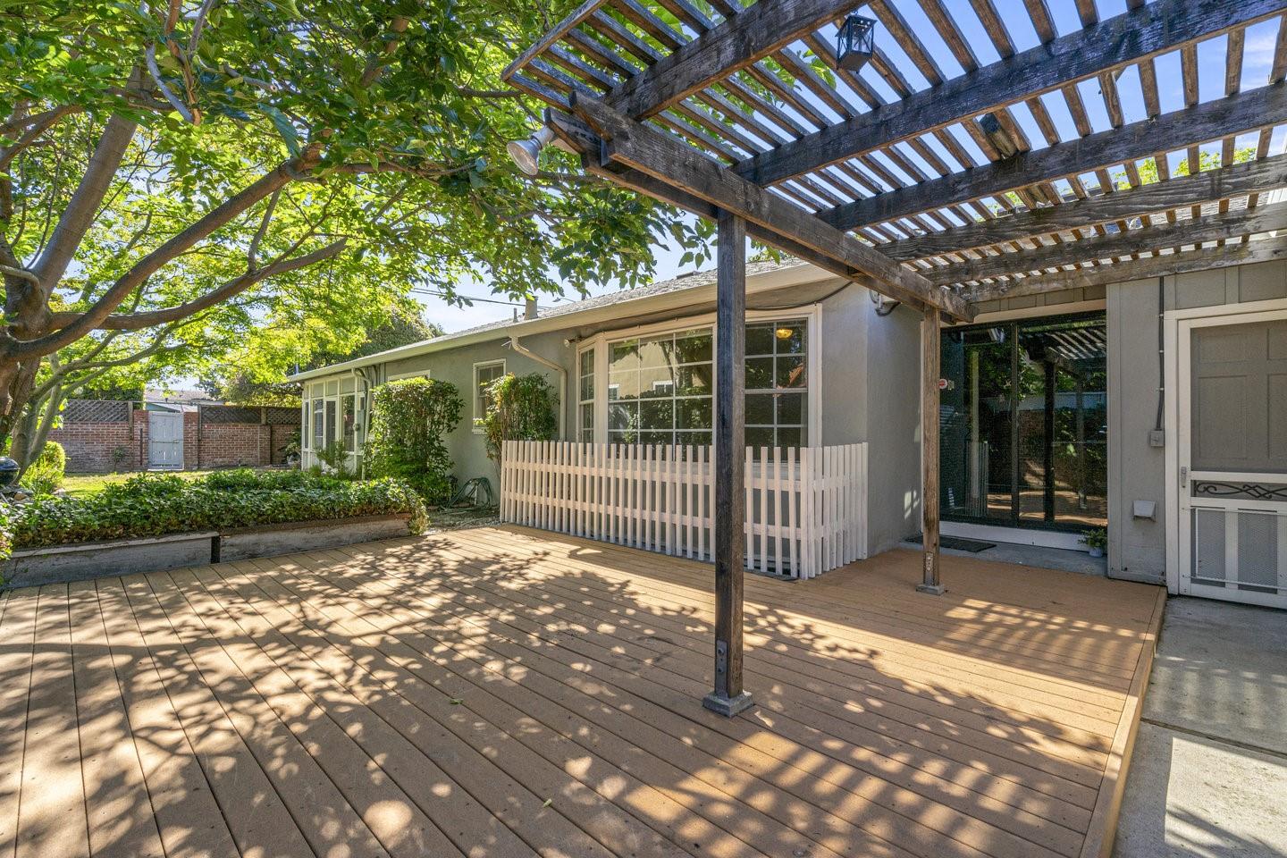 Detail Gallery Image 41 of 43 For 1590 Fremont St, Santa Clara,  CA 95050 - 4 Beds | 2/1 Baths