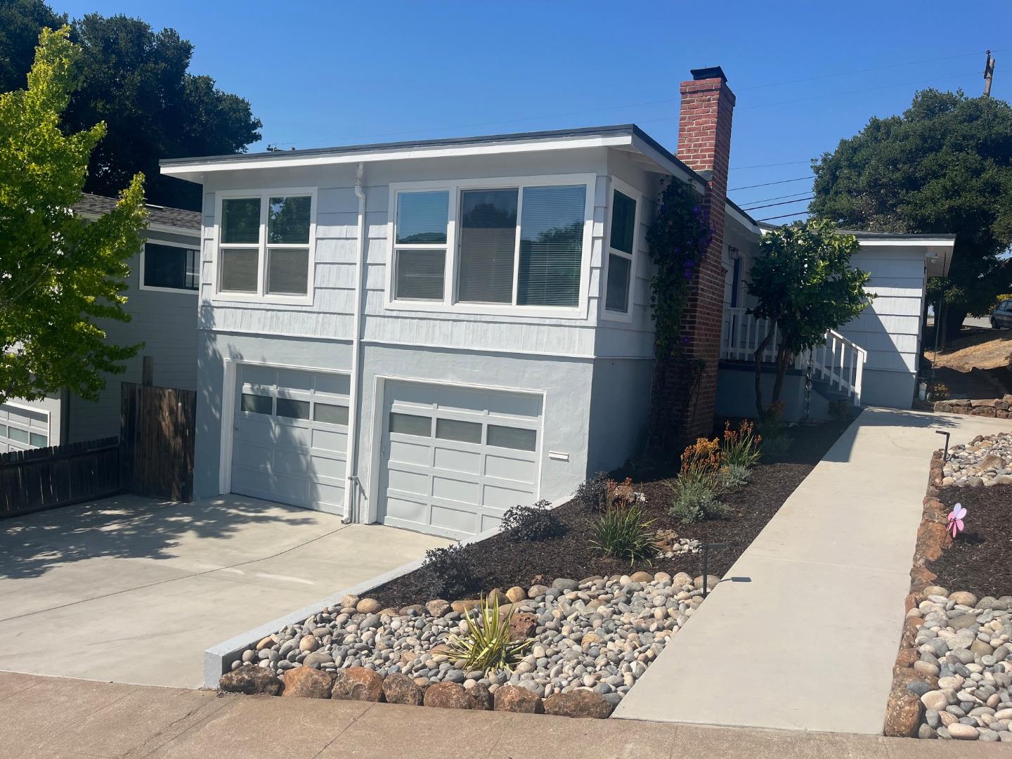 Detail Gallery Image 3 of 16 For 632 W 39th Ave, San Mateo,  CA 94403 - 3 Beds | 1/1 Baths