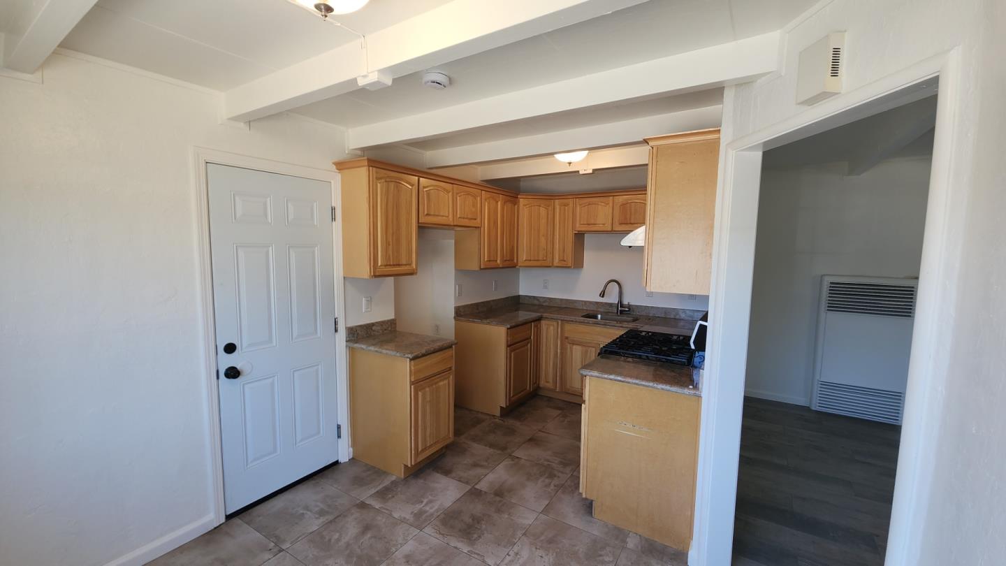 Detail Gallery Image 6 of 47 For 37109 Dondero Way, Fremont,  CA 94536 - 3 Beds | 1 Baths