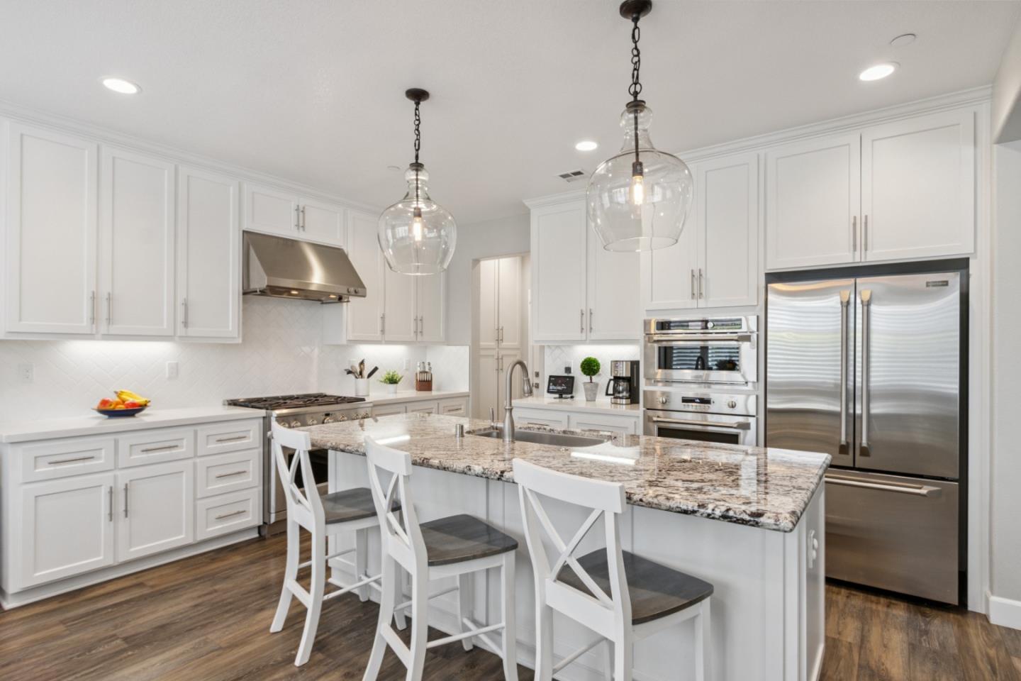 Detail Gallery Image 12 of 43 For 2610 Lighthouse Ln, Marina,  CA 93933 - 4 Beds | 3 Baths