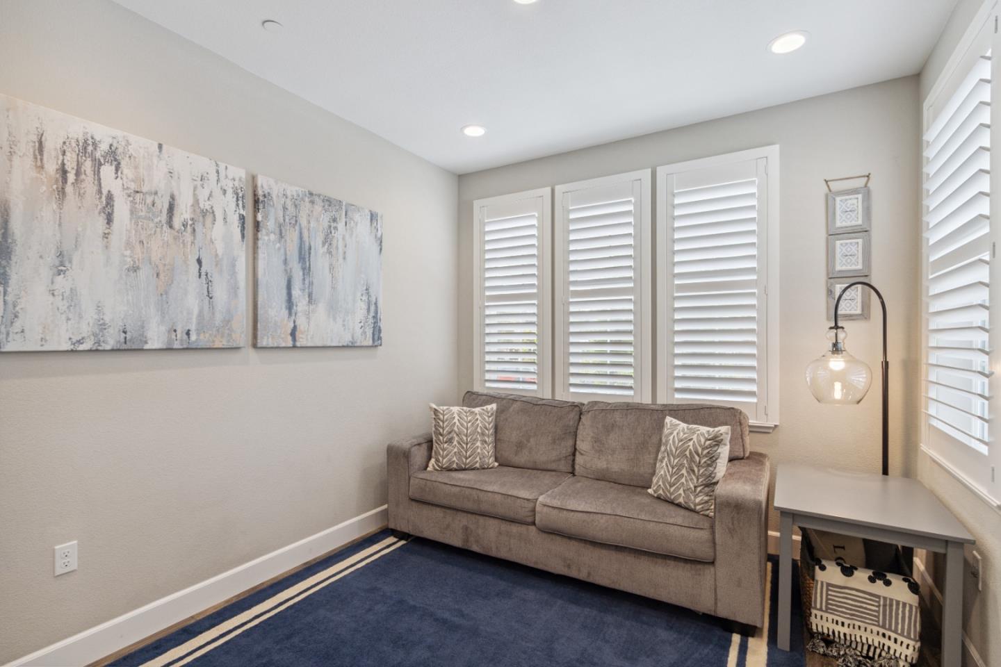 Detail Gallery Image 16 of 43 For 2610 Lighthouse Ln, Marina,  CA 93933 - 4 Beds | 3 Baths