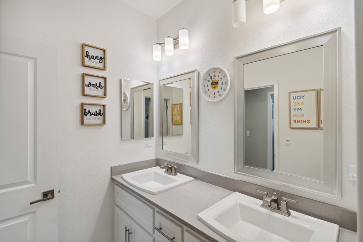 Detail Gallery Image 22 of 43 For 2610 Lighthouse Ln, Marina,  CA 93933 - 4 Beds | 3 Baths