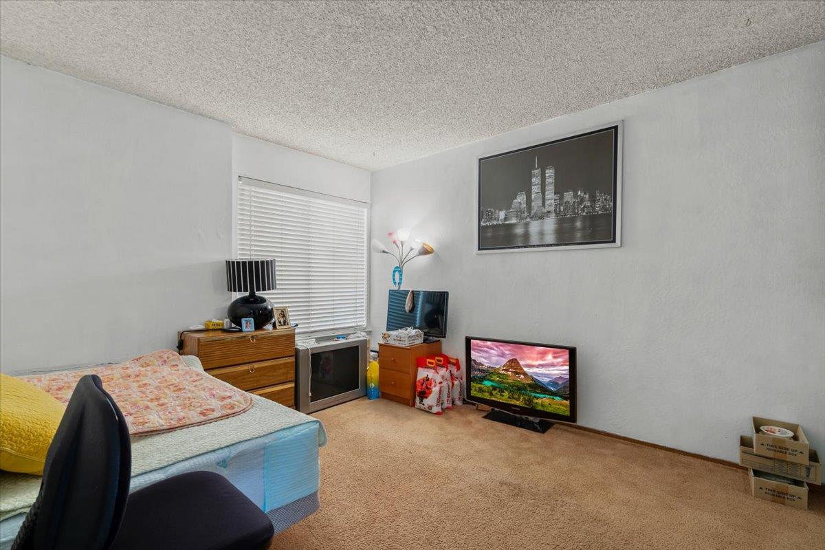 Detail Gallery Image 12 of 17 For 725 18th Ave, San Francisco,  CA 94121 - – Beds | – Baths