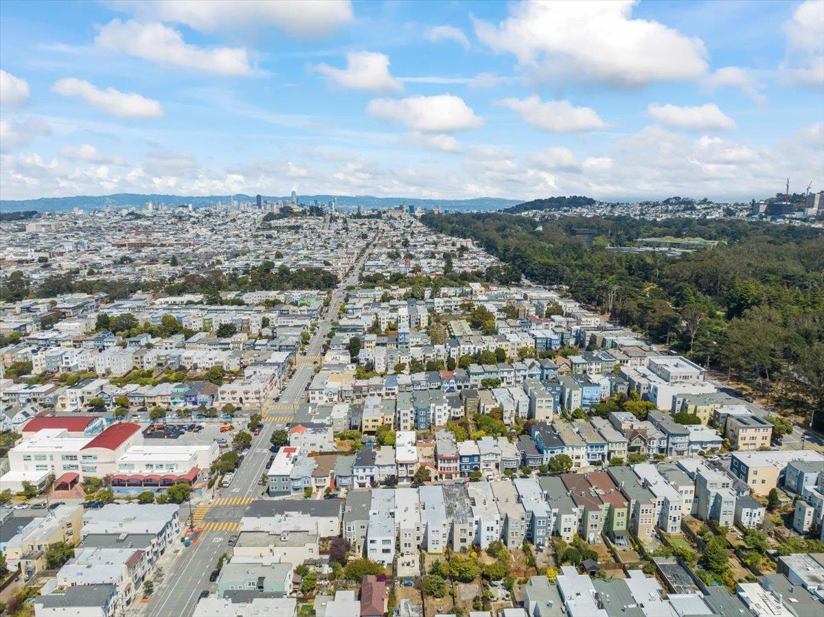 Detail Gallery Image 17 of 17 For 725 18th Ave, San Francisco,  CA 94121 - – Beds | – Baths