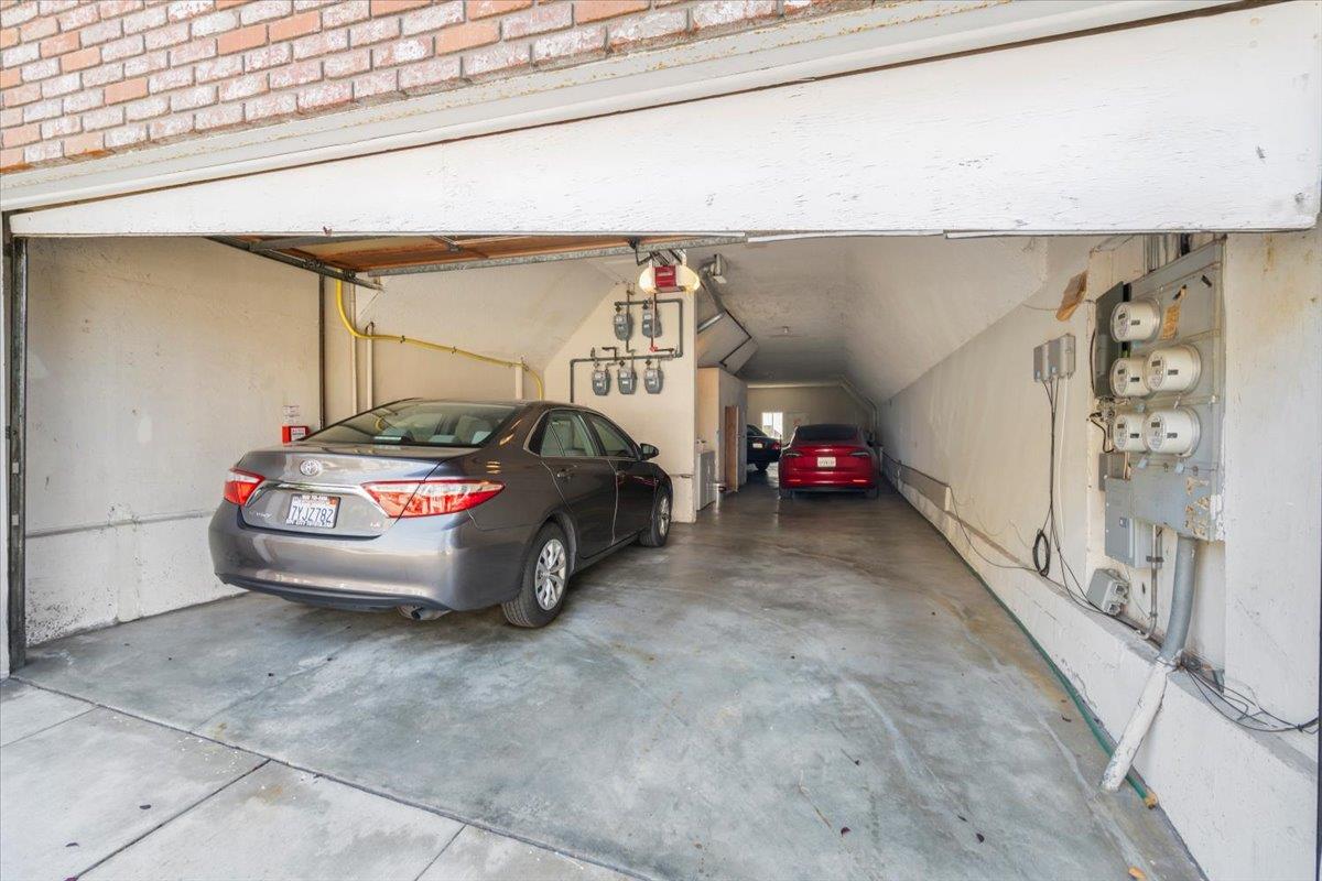 Detail Gallery Image 3 of 17 For 725 18th Ave, San Francisco,  CA 94121 - – Beds | – Baths