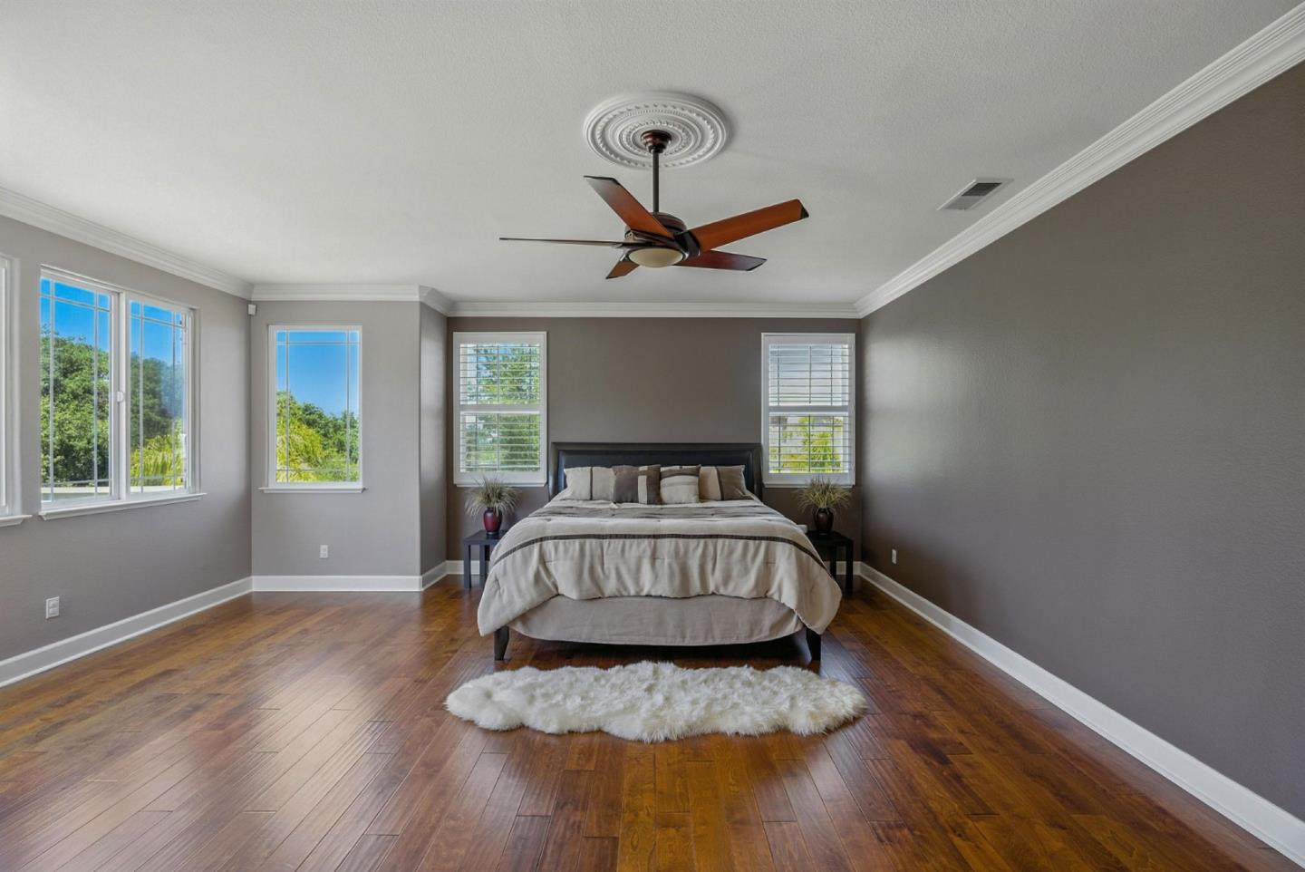 Detail Gallery Image 29 of 75 For 1961 Killarney Ct, Gilroy,  CA 95020 - 5 Beds | 4/1 Baths