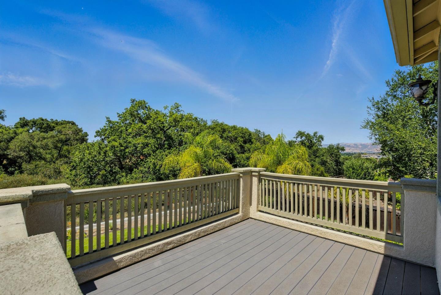 Detail Gallery Image 32 of 75 For 1961 Killarney Ct, Gilroy,  CA 95020 - 5 Beds | 4/1 Baths