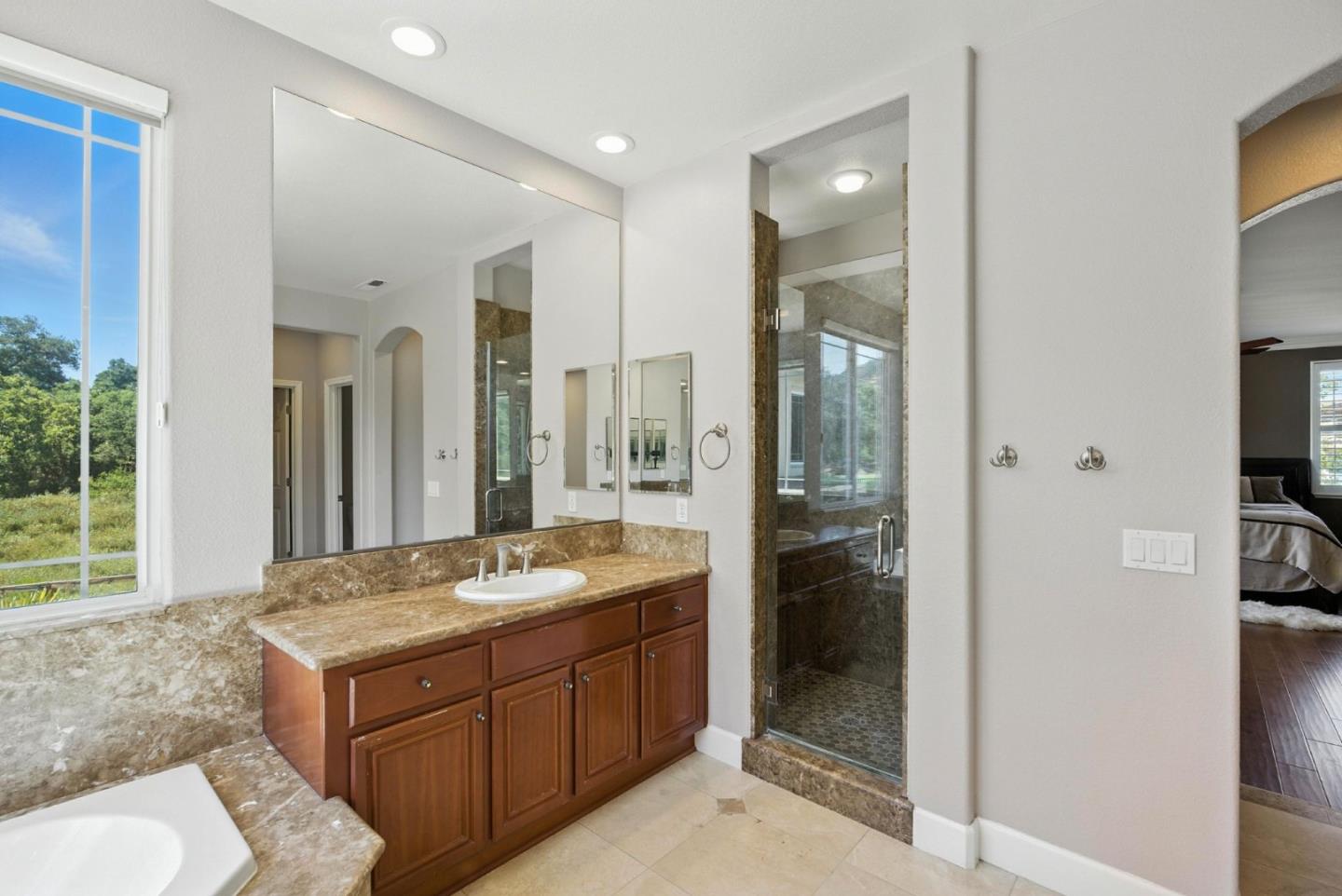Detail Gallery Image 36 of 75 For 1961 Killarney Ct, Gilroy,  CA 95020 - 5 Beds | 4/1 Baths