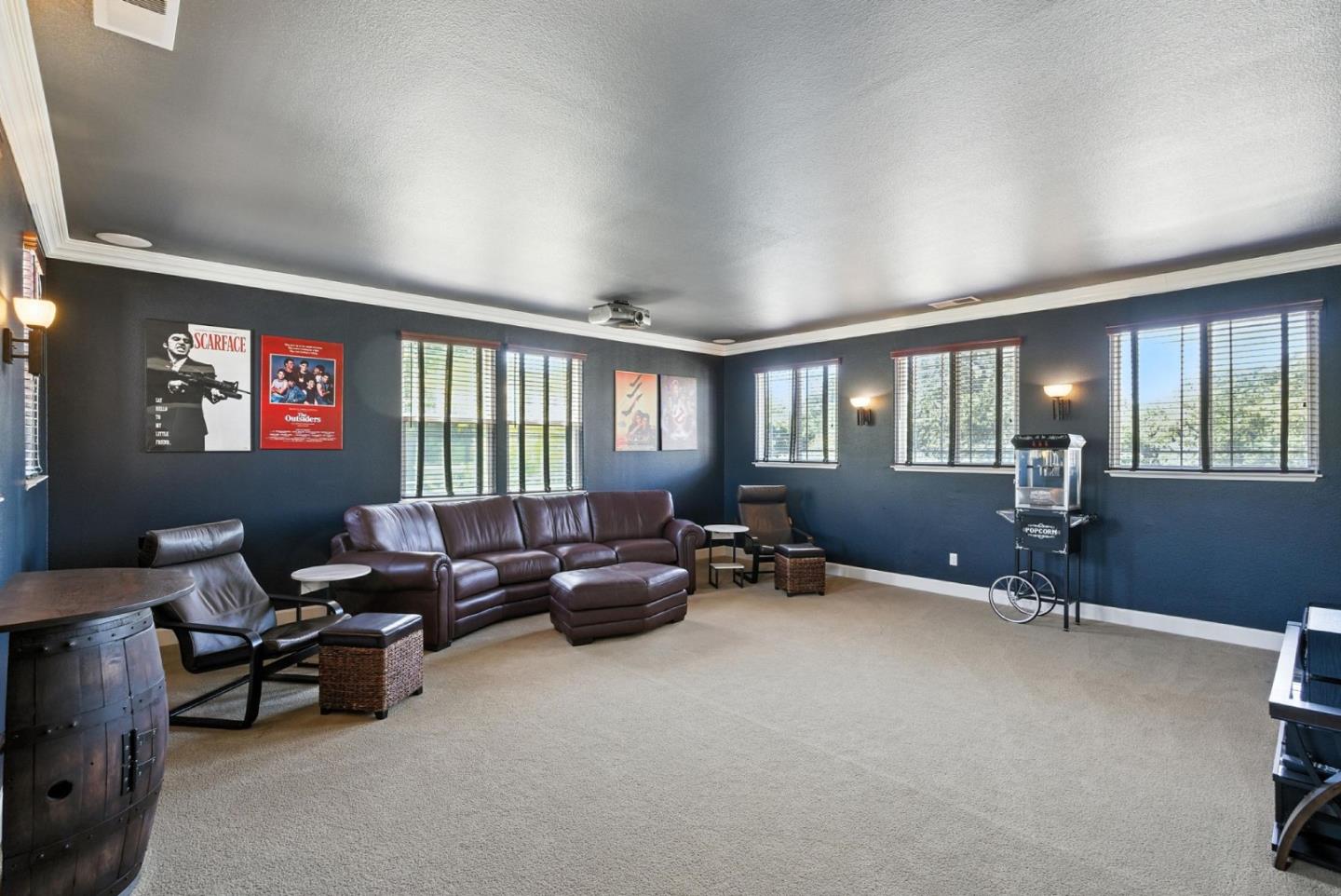 Detail Gallery Image 43 of 75 For 1961 Killarney Ct, Gilroy,  CA 95020 - 5 Beds | 4/1 Baths