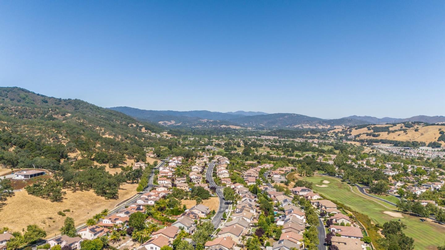 Detail Gallery Image 65 of 75 For 1961 Killarney Ct, Gilroy,  CA 95020 - 5 Beds | 4/1 Baths