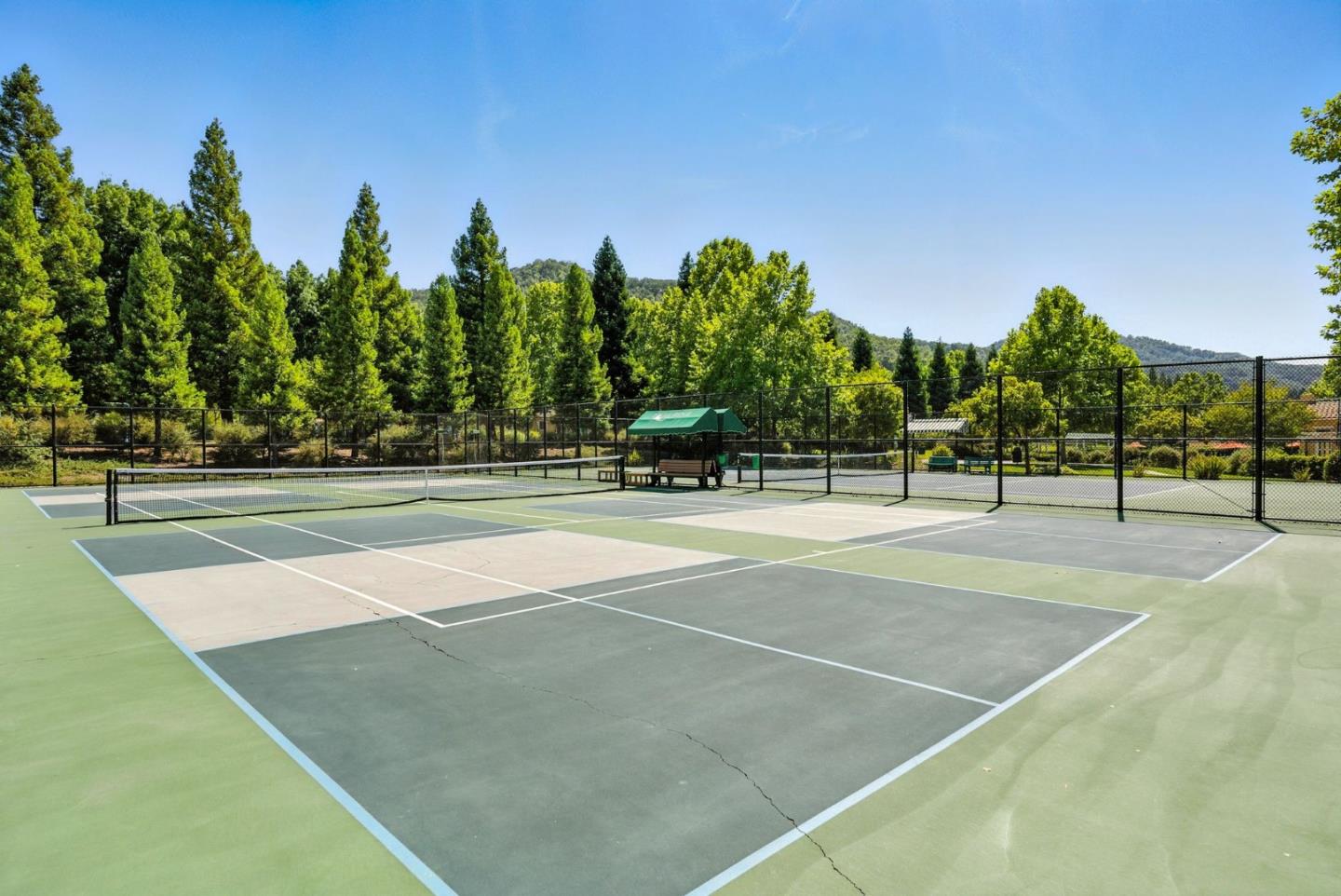 Detail Gallery Image 70 of 75 For 1961 Killarney Ct, Gilroy,  CA 95020 - 5 Beds | 4/1 Baths