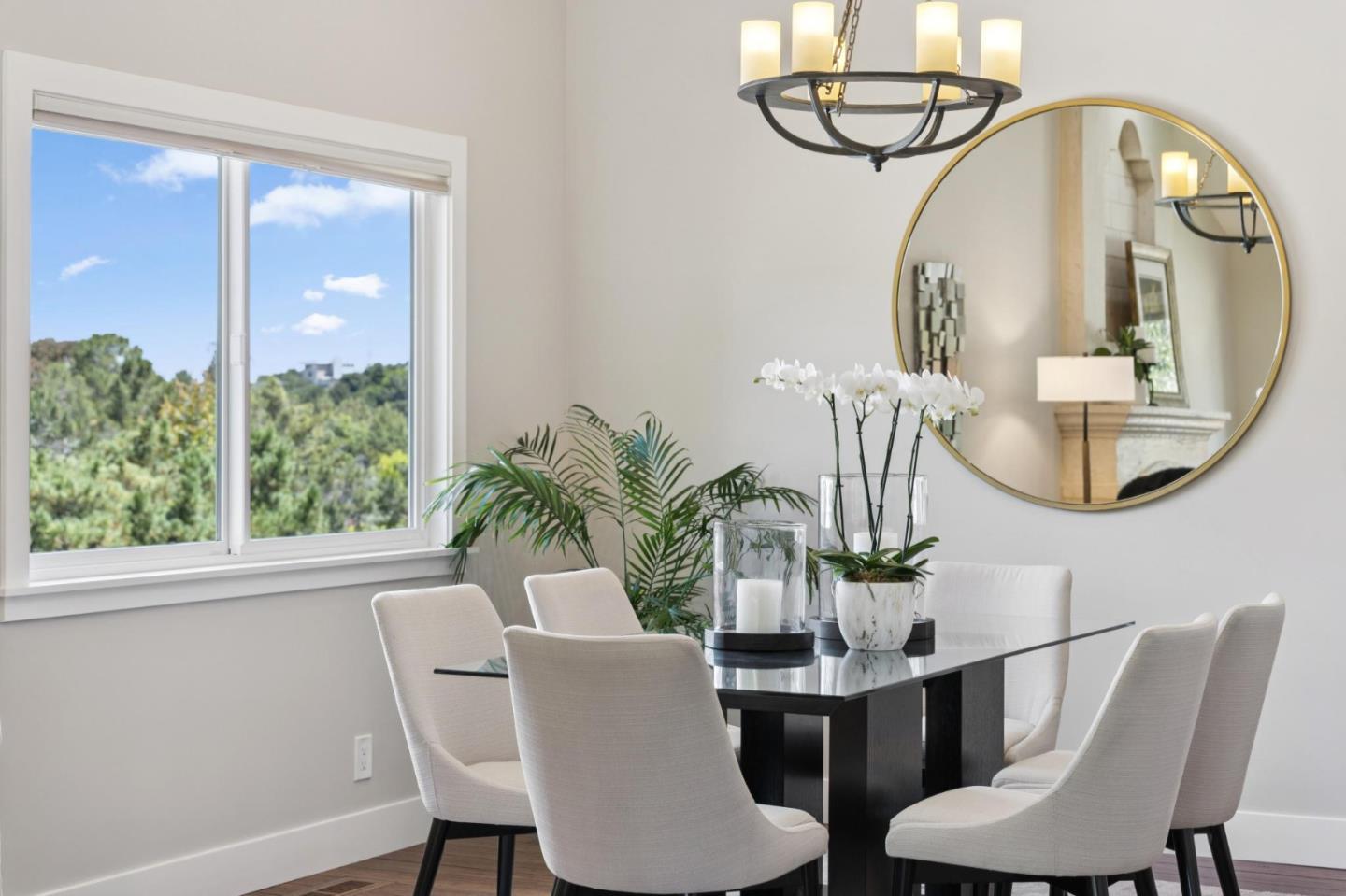 Detail Gallery Image 11 of 69 For 1647 Overland Dr, San Mateo,  CA 94403 - 4 Beds | 2/1 Baths