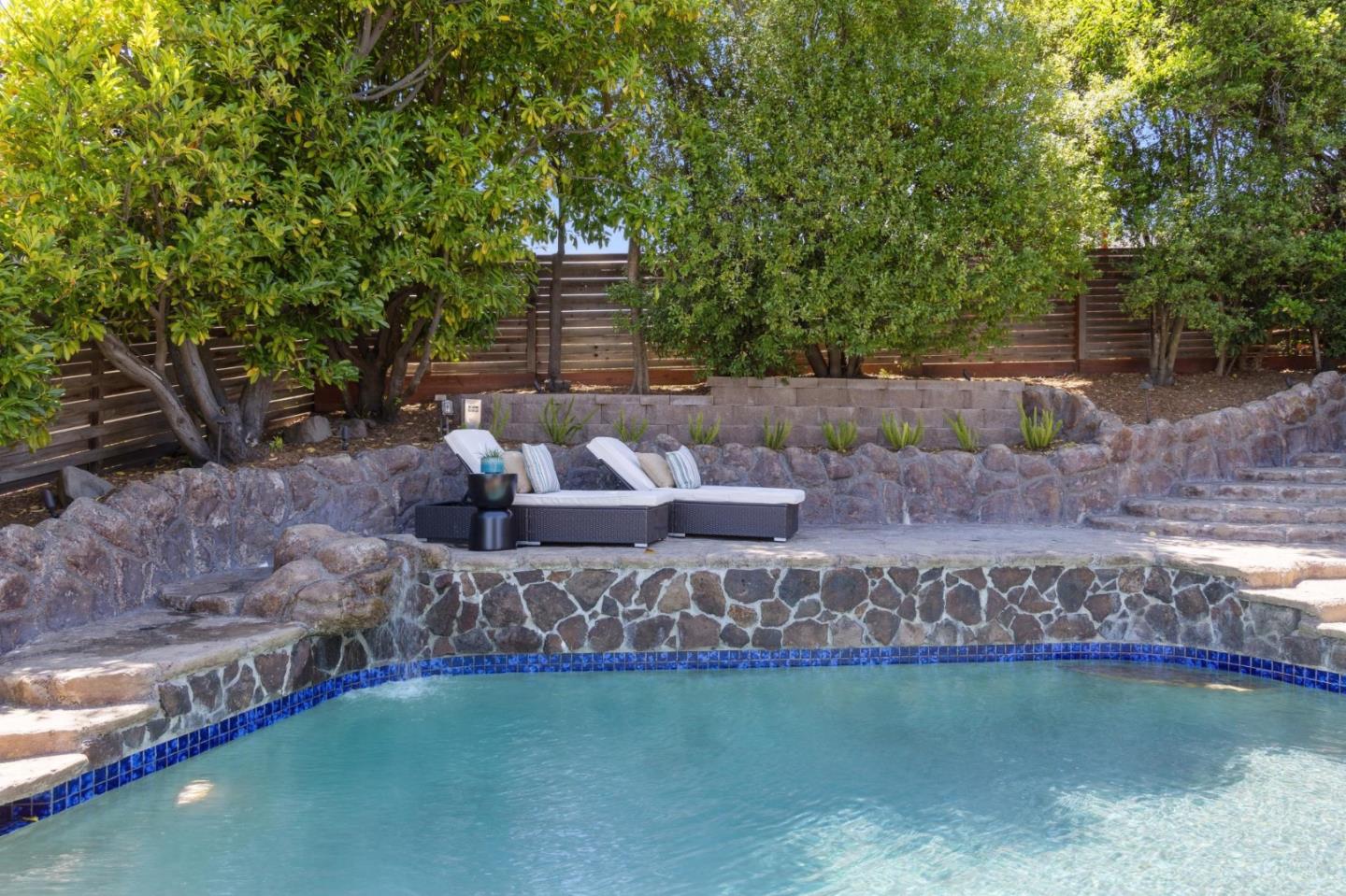 Detail Gallery Image 57 of 69 For 1647 Overland Dr, San Mateo,  CA 94403 - 4 Beds | 2/1 Baths