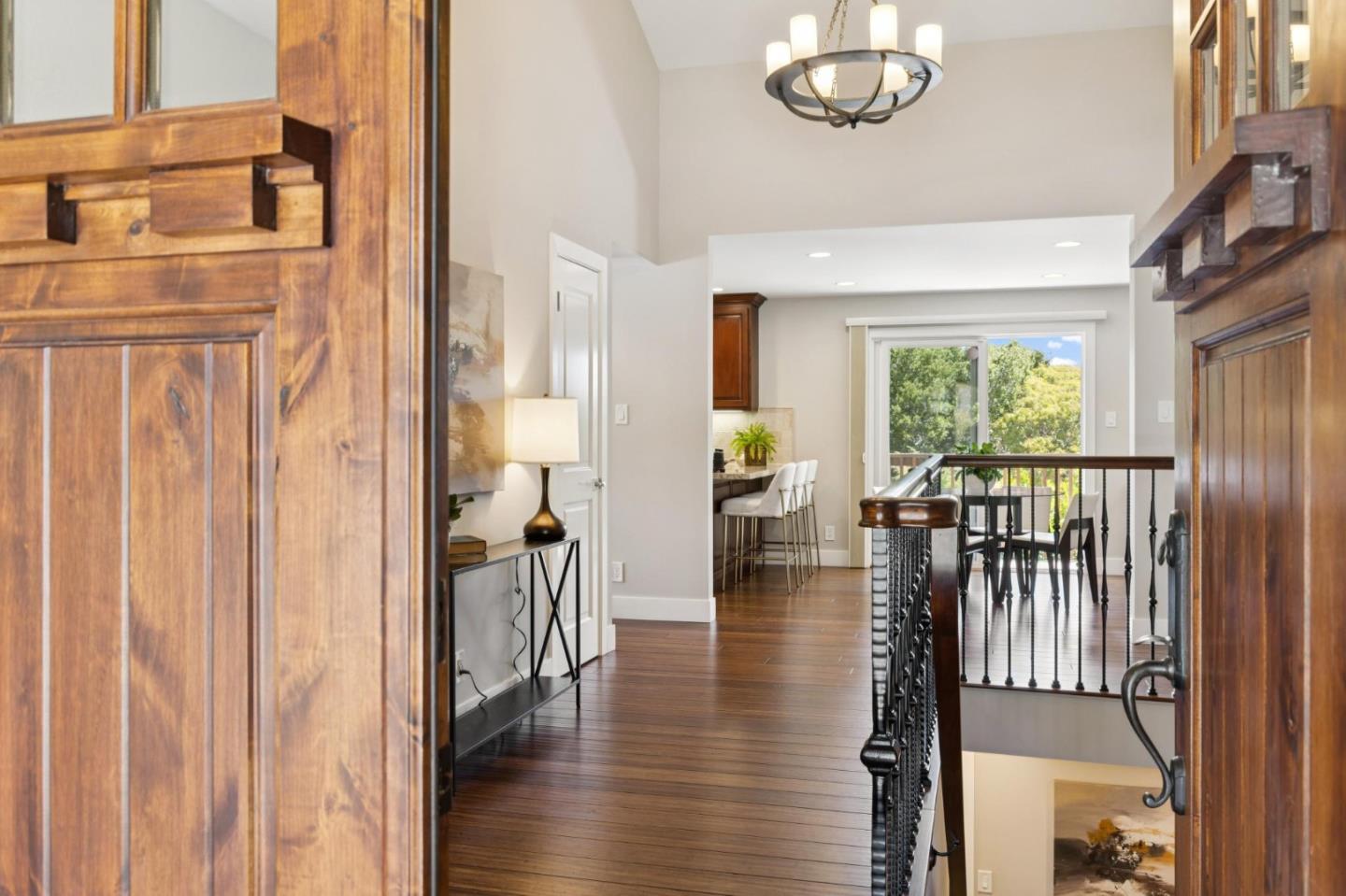Detail Gallery Image 7 of 69 For 1647 Overland Dr, San Mateo,  CA 94403 - 4 Beds | 2/1 Baths