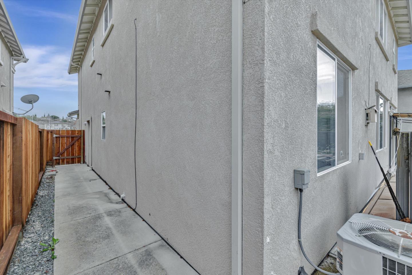 Detail Gallery Image 32 of 35 For 4064 Montgomery Hill Dr, Antioch,  CA 94531 - 4 Beds | 3 Baths