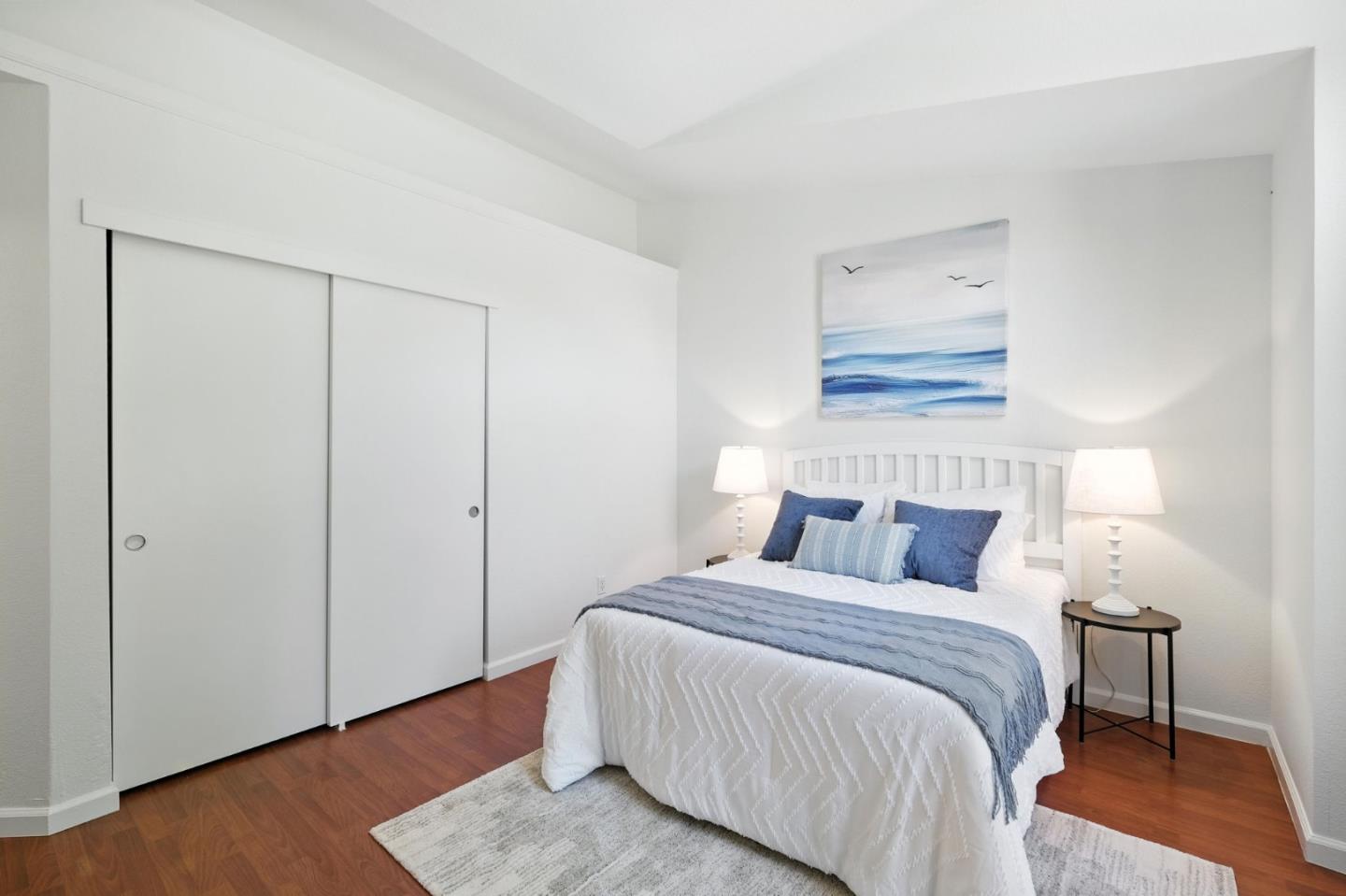 Detail Gallery Image 14 of 29 For 9345 Ivydale Cir, Elk Grove,  CA 95758 - 2 Beds | 2 Baths