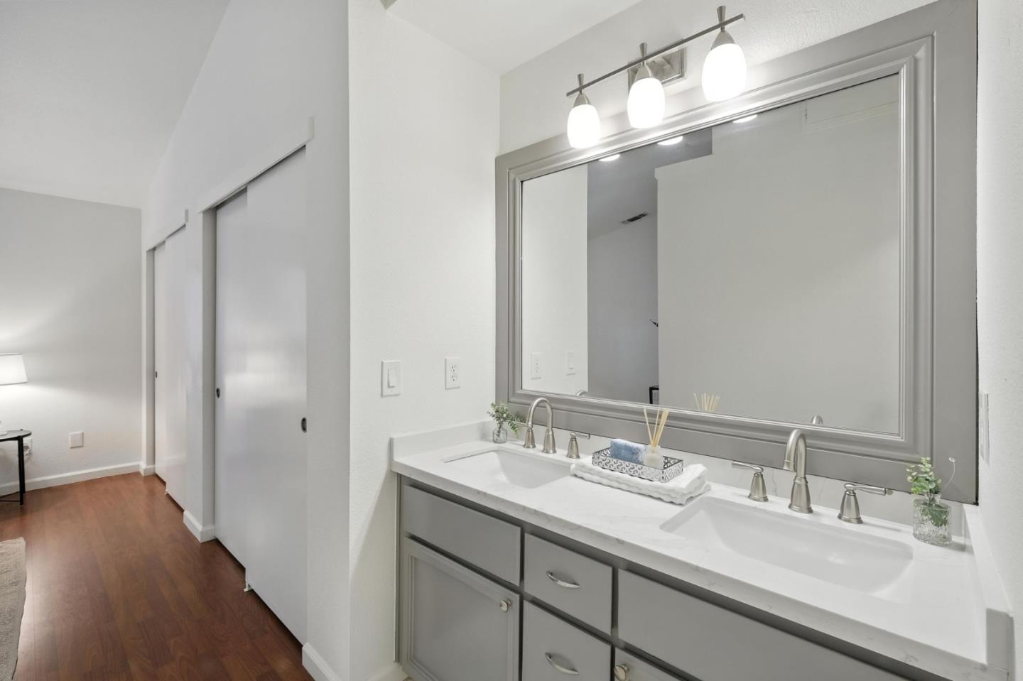 Detail Gallery Image 24 of 29 For 9345 Ivydale Cir, Elk Grove,  CA 95758 - 2 Beds | 2 Baths
