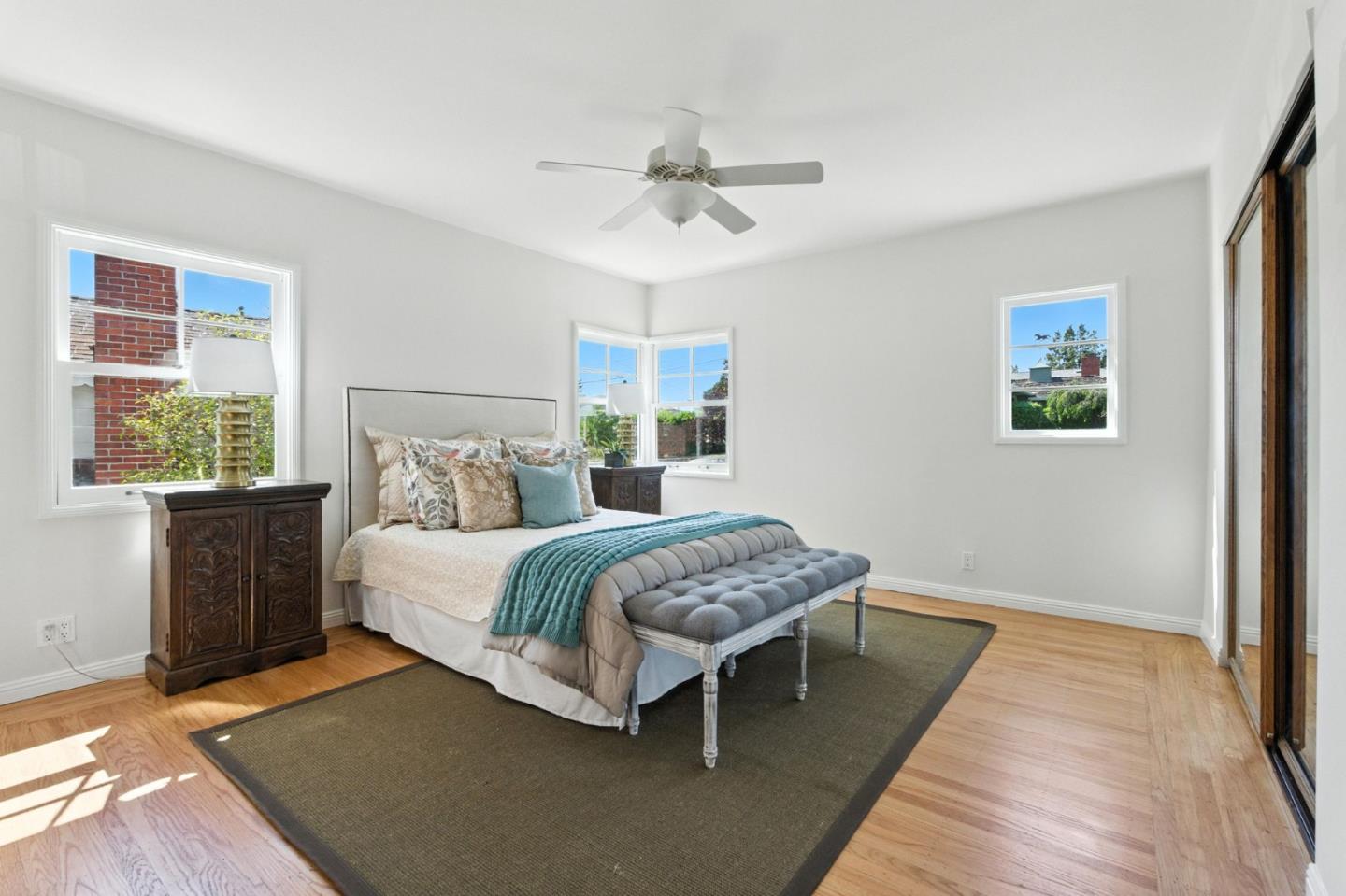 Detail Gallery Image 13 of 44 For 56 Selkirk St, Oakland,  CA 94619 - 3 Beds | 2 Baths