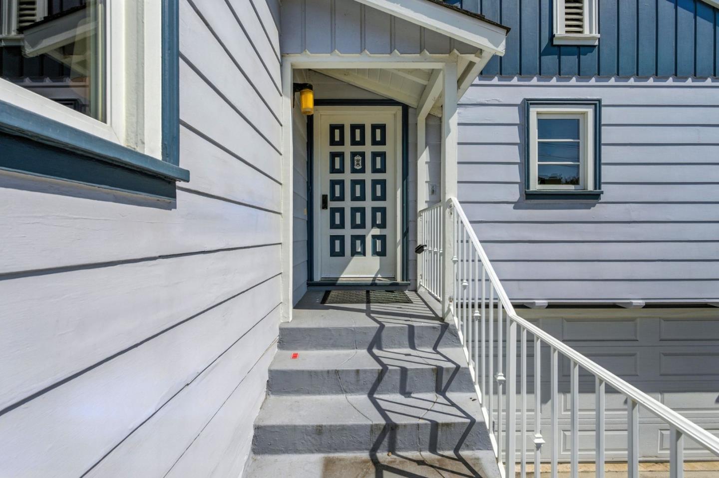 Detail Gallery Image 3 of 44 For 56 Selkirk St, Oakland,  CA 94619 - 3 Beds | 2 Baths