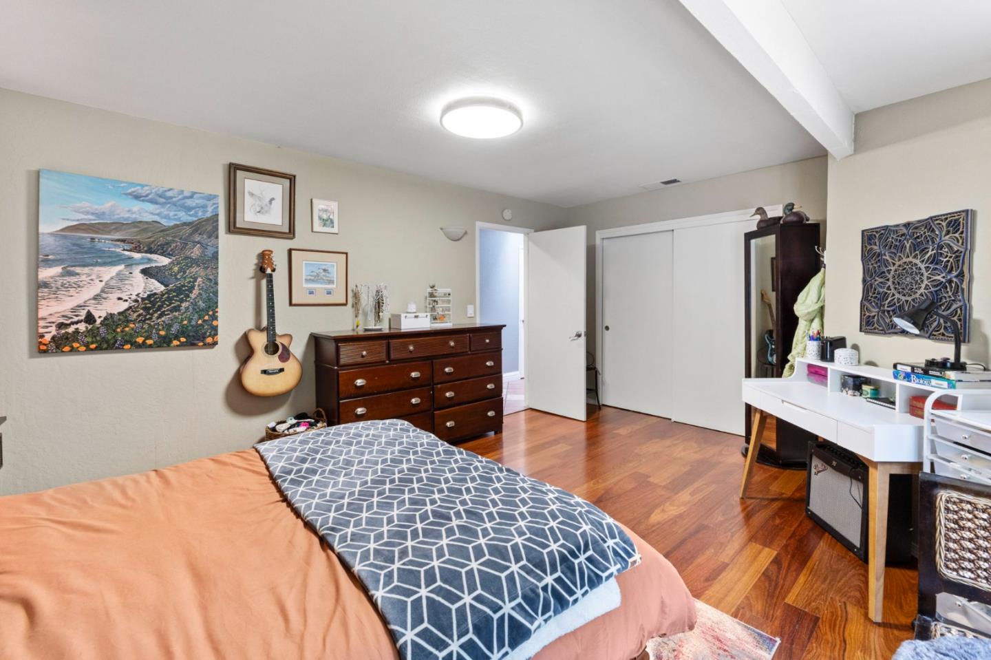Detail Gallery Image 16 of 35 For Address Not Disclosed, Santa Cruz,  CA 95060 - 3 Beds | 2/1 Baths