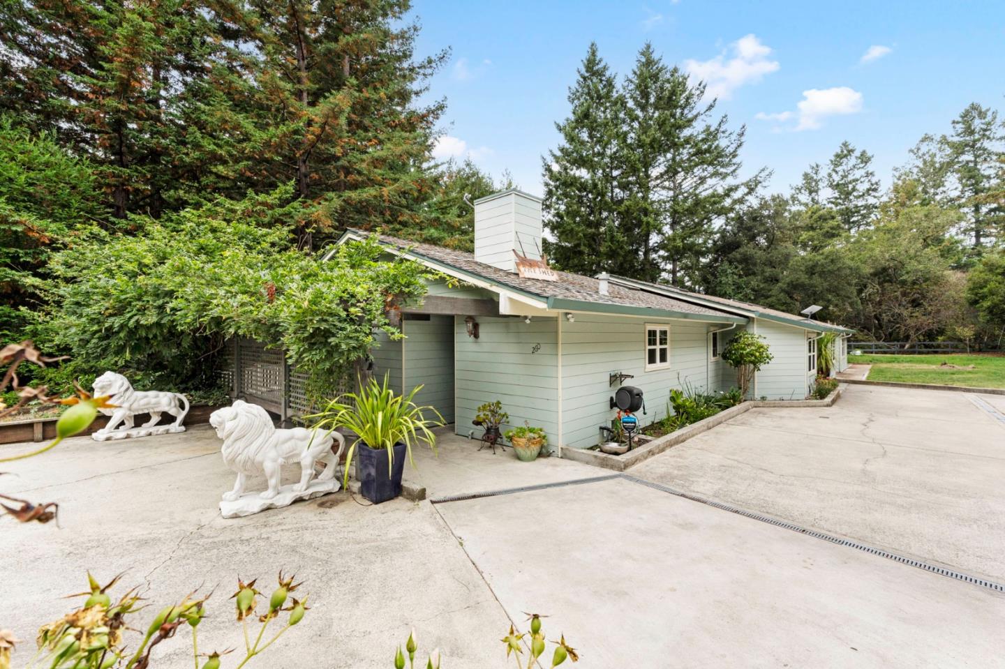 Detail Gallery Image 24 of 35 For Address Not Disclosed, Santa Cruz,  CA 95060 - 3 Beds | 2/1 Baths