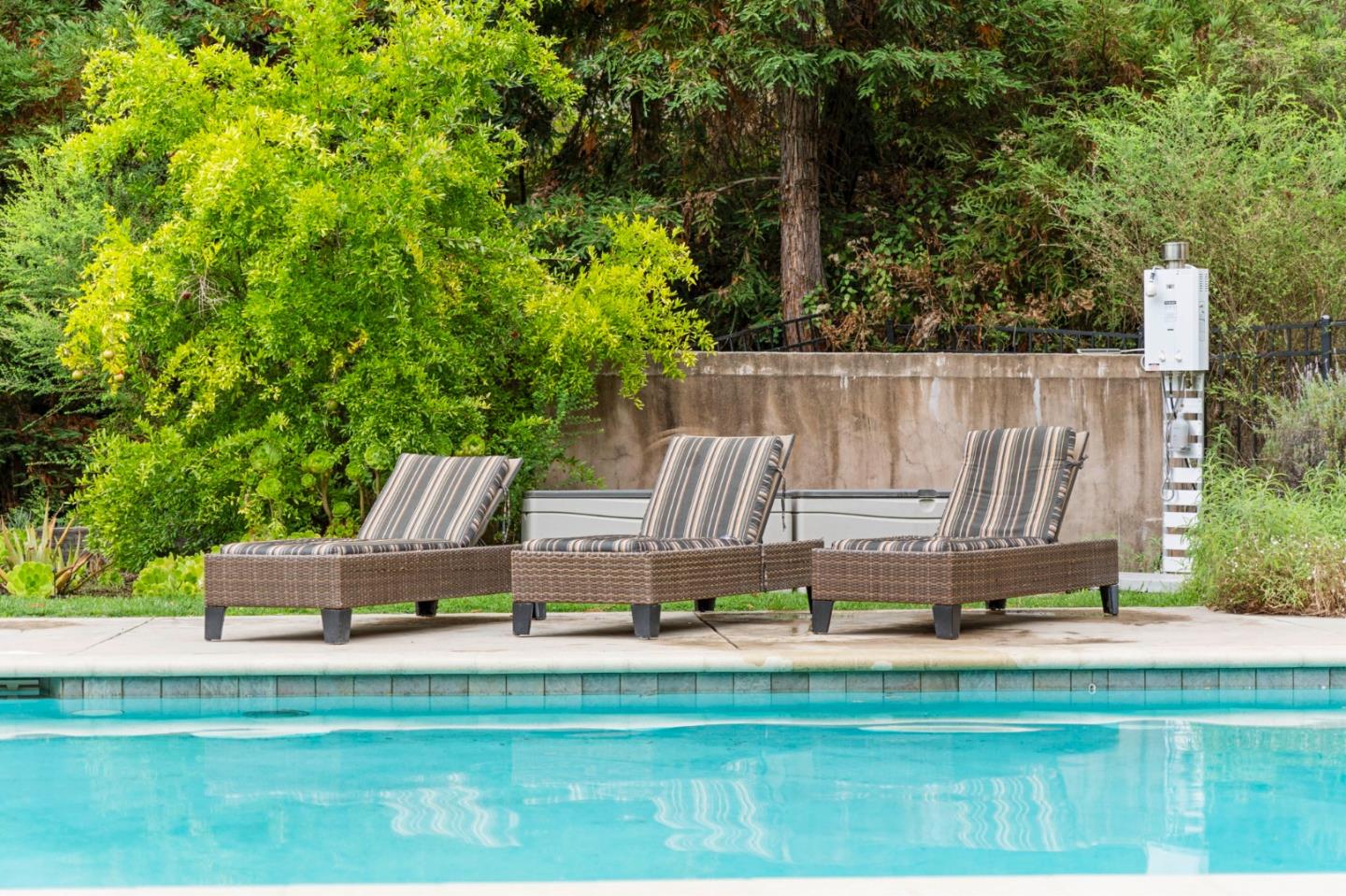 Detail Gallery Image 27 of 35 For Address Not Disclosed, Santa Cruz,  CA 95060 - 3 Beds | 2/1 Baths