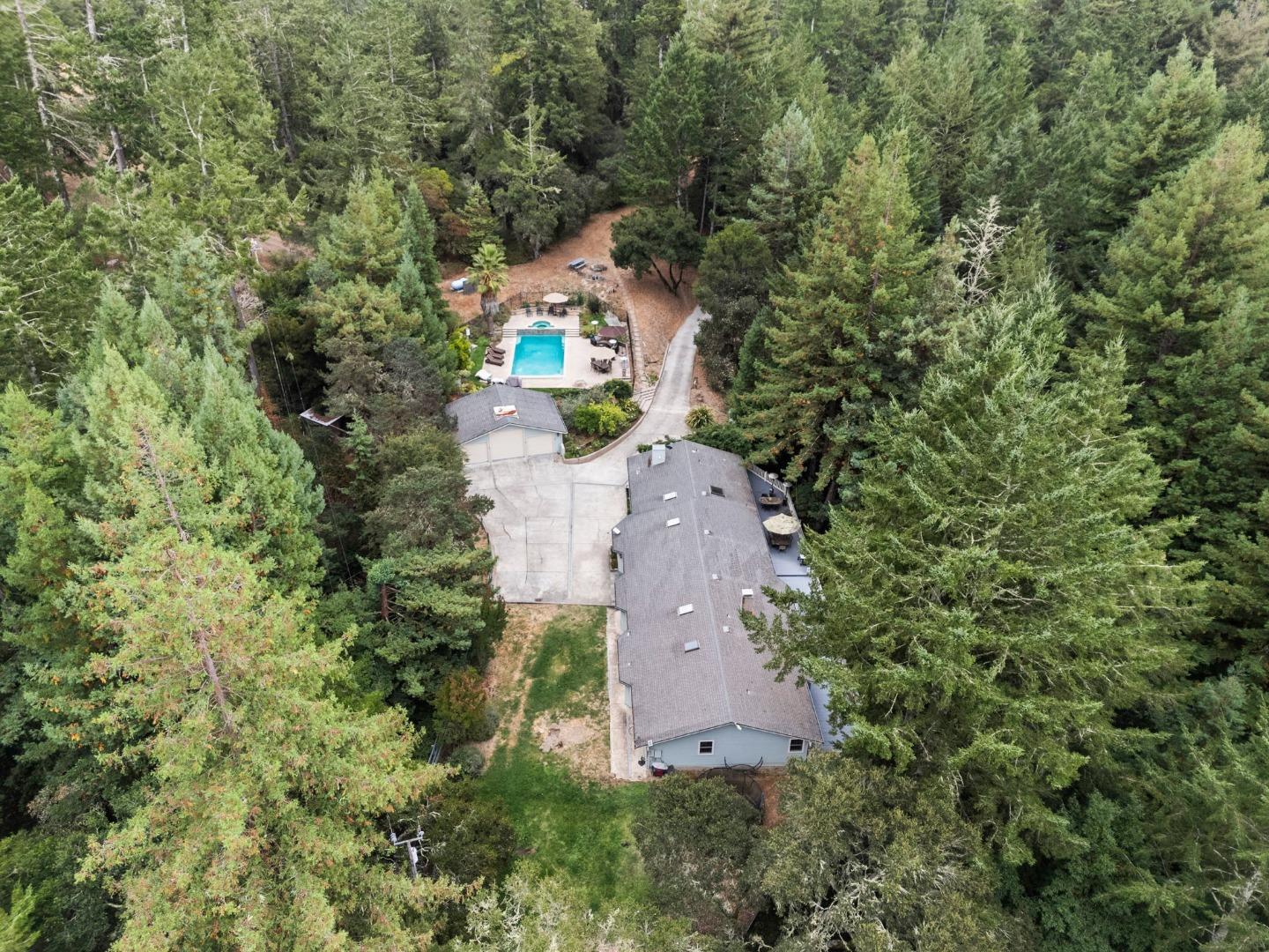Detail Gallery Image 31 of 35 For Address Not Disclosed, Santa Cruz,  CA 95060 - 3 Beds | 2/1 Baths