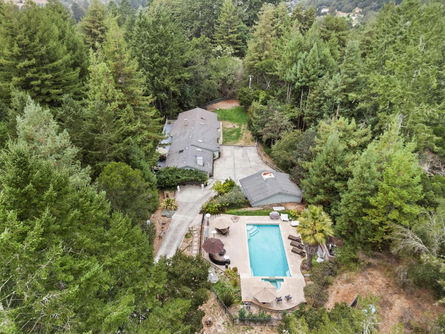 Detail Gallery Image 32 of 35 For Address Not Disclosed, Santa Cruz,  CA 95060 - 3 Beds | 2/1 Baths
