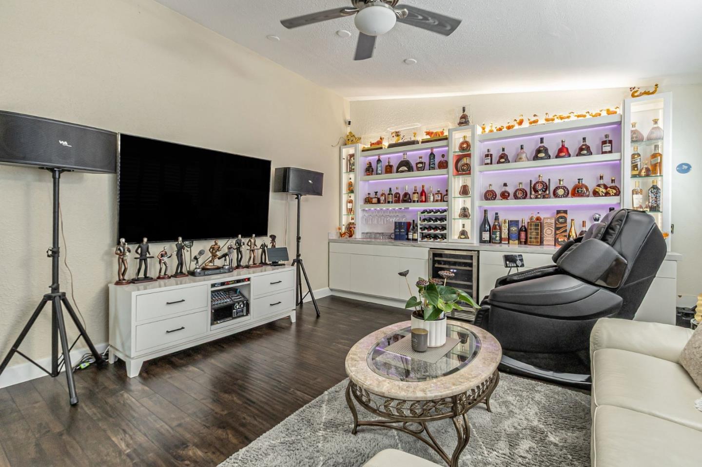 Detail Gallery Image 19 of 44 For 3443 Neves Way, San Jose,  CA 95127 - 3 Beds | 2 Baths