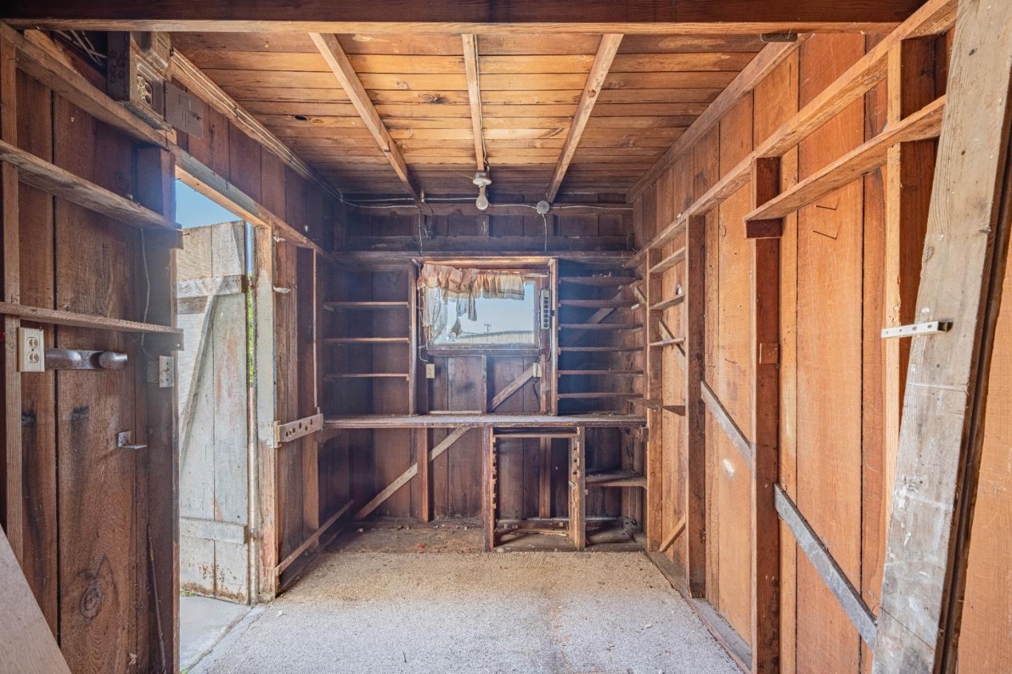 Detail Gallery Image 28 of 32 For 31 Riker St, Salinas,  CA 93901 - 2 Beds | 1 Baths