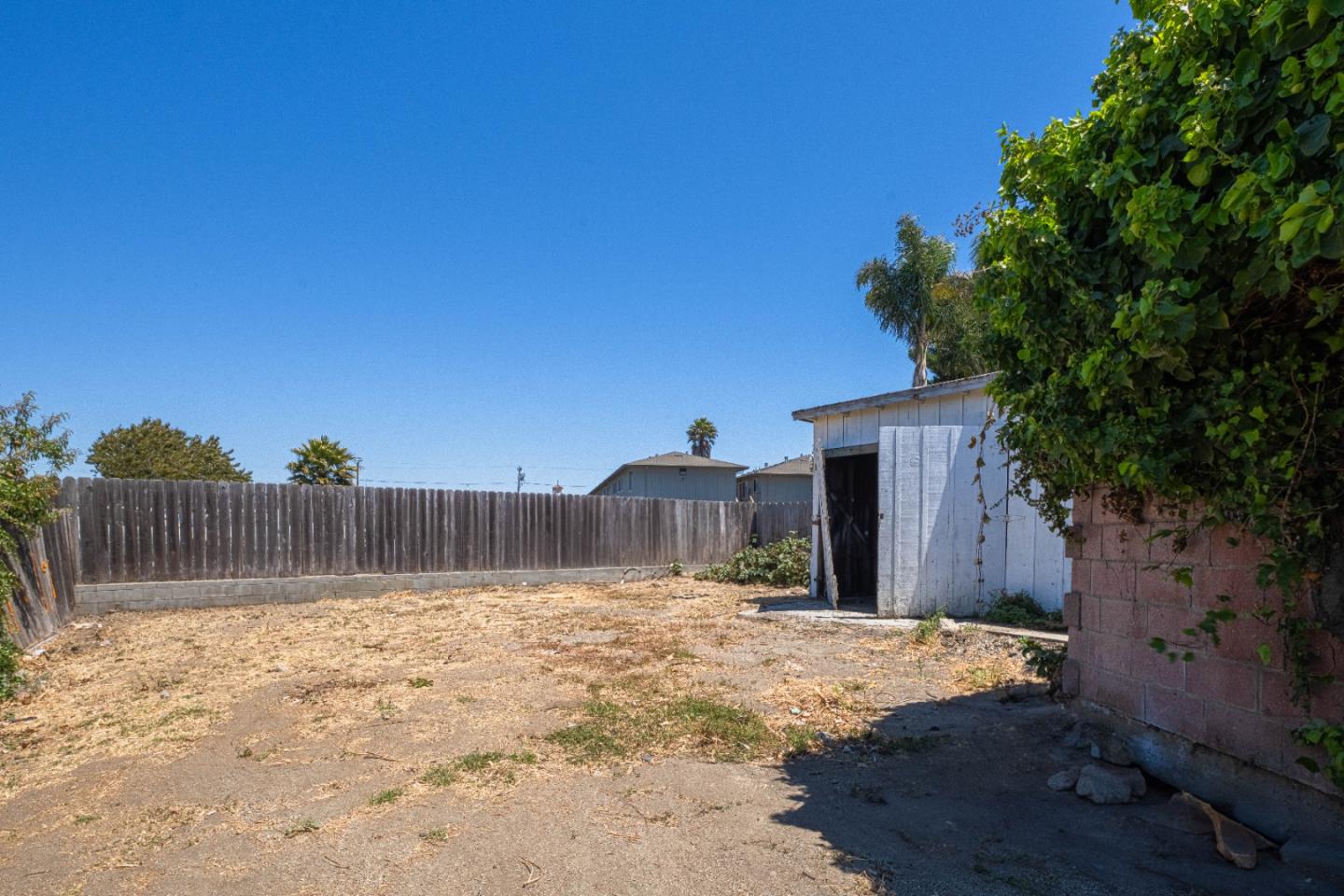 Detail Gallery Image 30 of 32 For 31 Riker St, Salinas,  CA 93901 - 2 Beds | 1 Baths