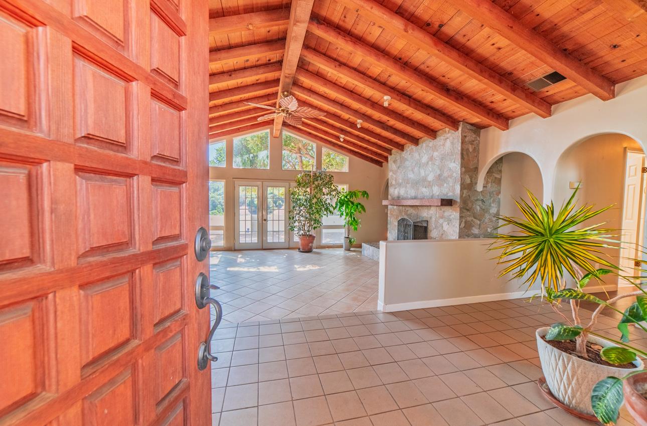 Detail Gallery Image 19 of 81 For 20210 Wilder Ct, Salinas,  CA 93907 - 4 Beds | 2/1 Baths