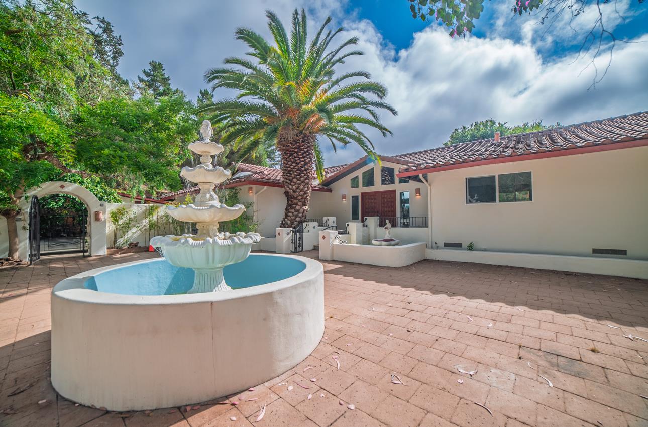 Detail Gallery Image 2 of 81 For 20210 Wilder Ct, Salinas,  CA 93907 - 4 Beds | 2/1 Baths