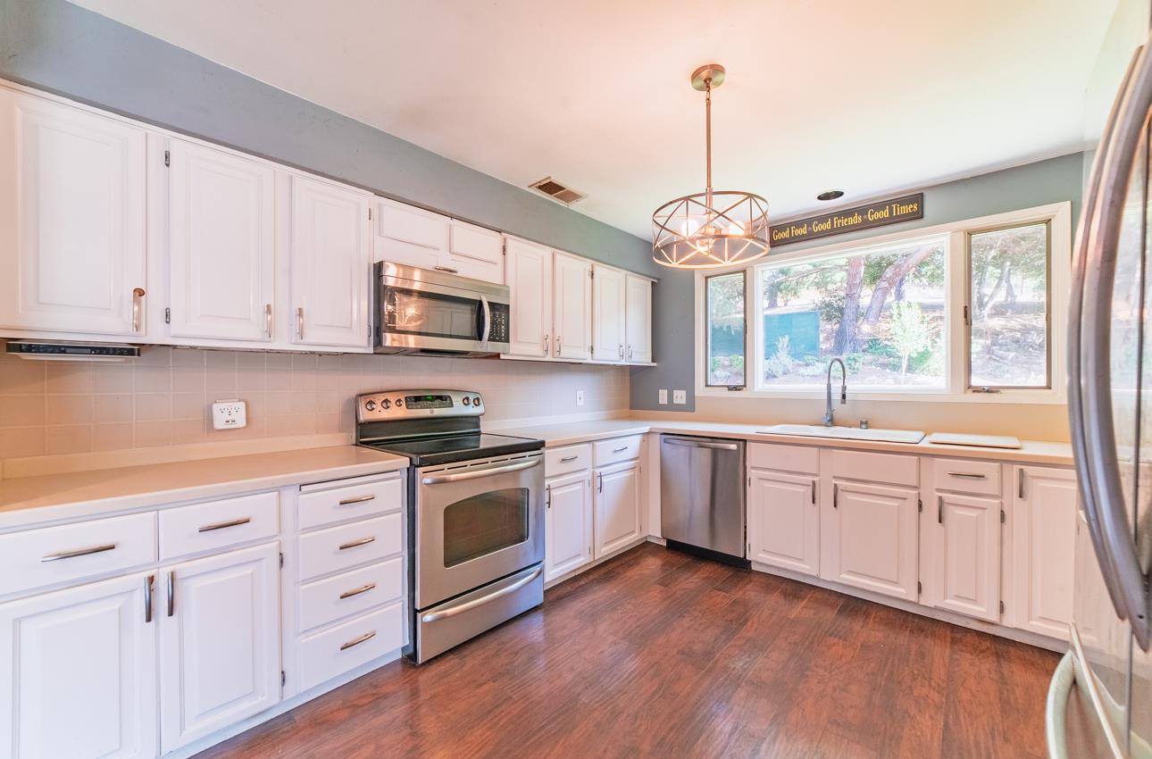 Detail Gallery Image 25 of 81 For 20210 Wilder Ct, Salinas,  CA 93907 - 4 Beds | 2/1 Baths