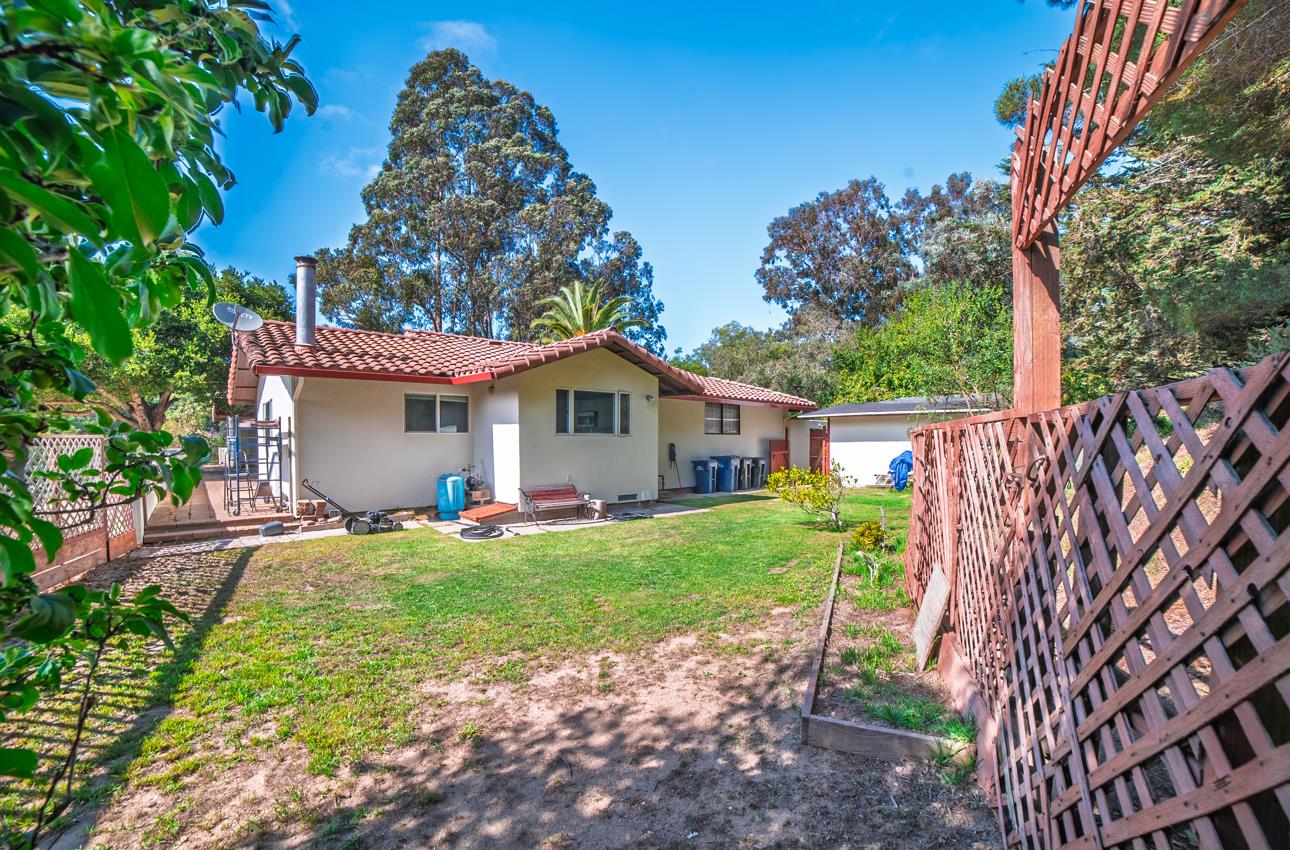 Detail Gallery Image 72 of 81 For 20210 Wilder Ct, Salinas,  CA 93907 - 4 Beds | 2/1 Baths