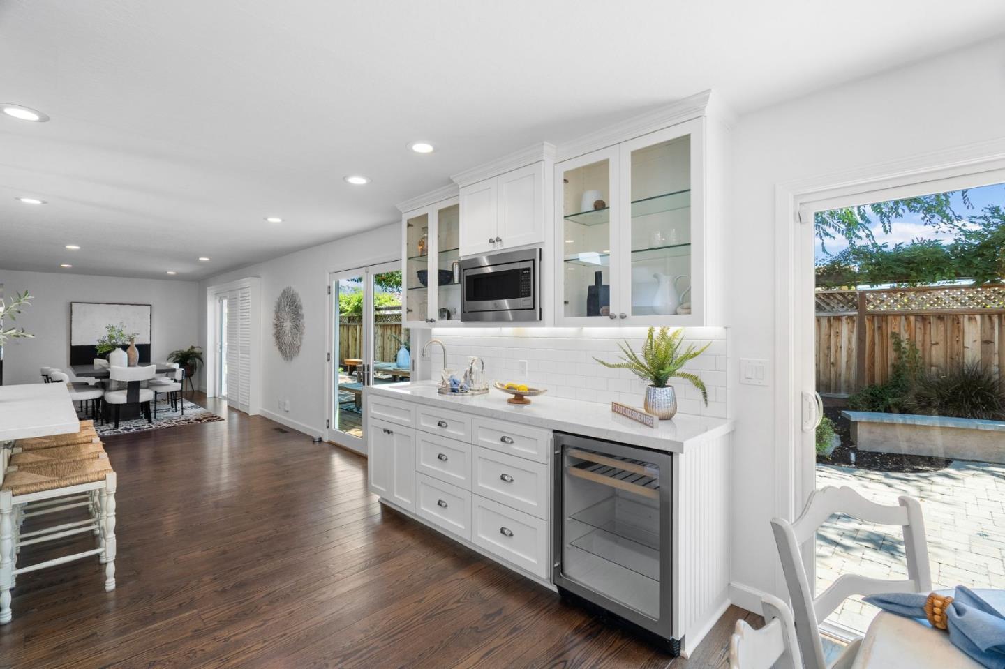 Detail Gallery Image 13 of 36 For 18709 Metler Ct, Saratoga,  CA 95070 - 4 Beds | 2/1 Baths