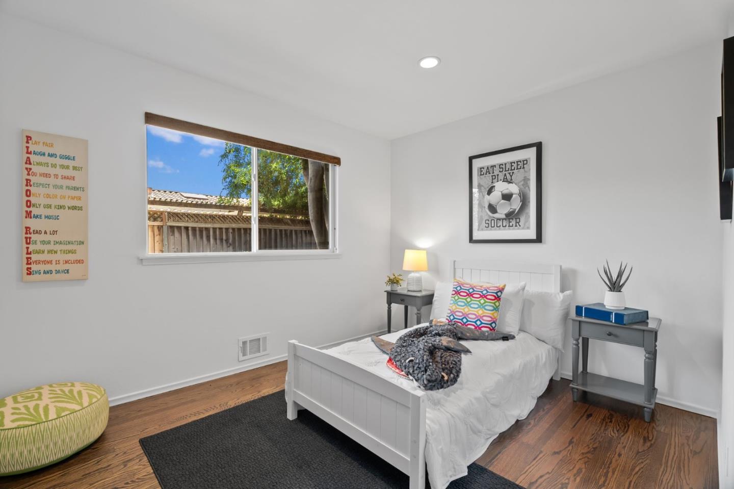 Detail Gallery Image 25 of 36 For 18709 Metler Ct, Saratoga,  CA 95070 - 4 Beds | 2/1 Baths
