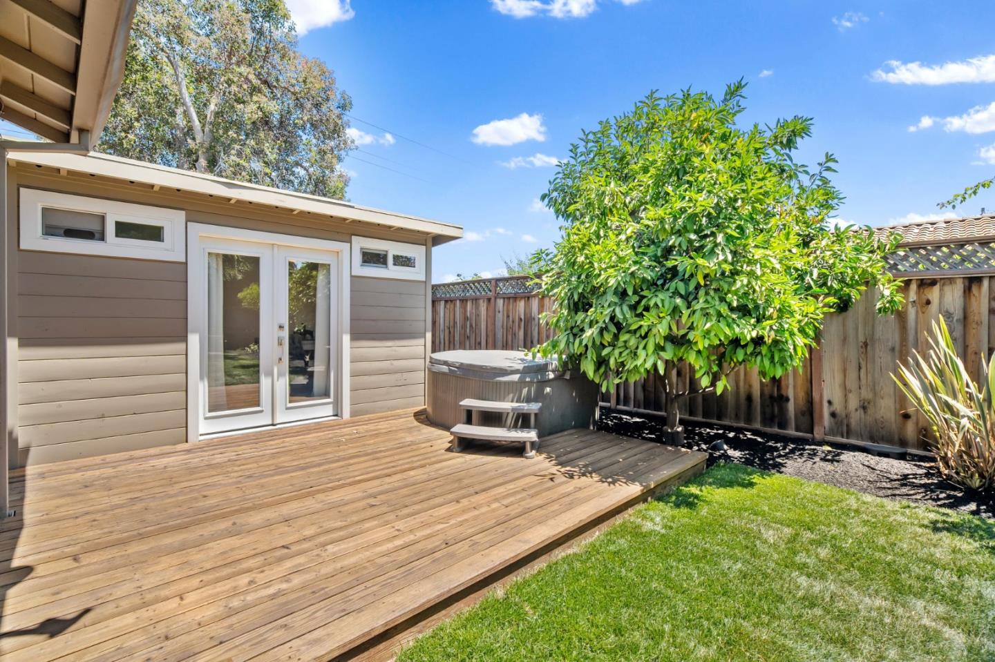 Detail Gallery Image 27 of 36 For 18709 Metler Ct, Saratoga,  CA 95070 - 4 Beds | 2/1 Baths