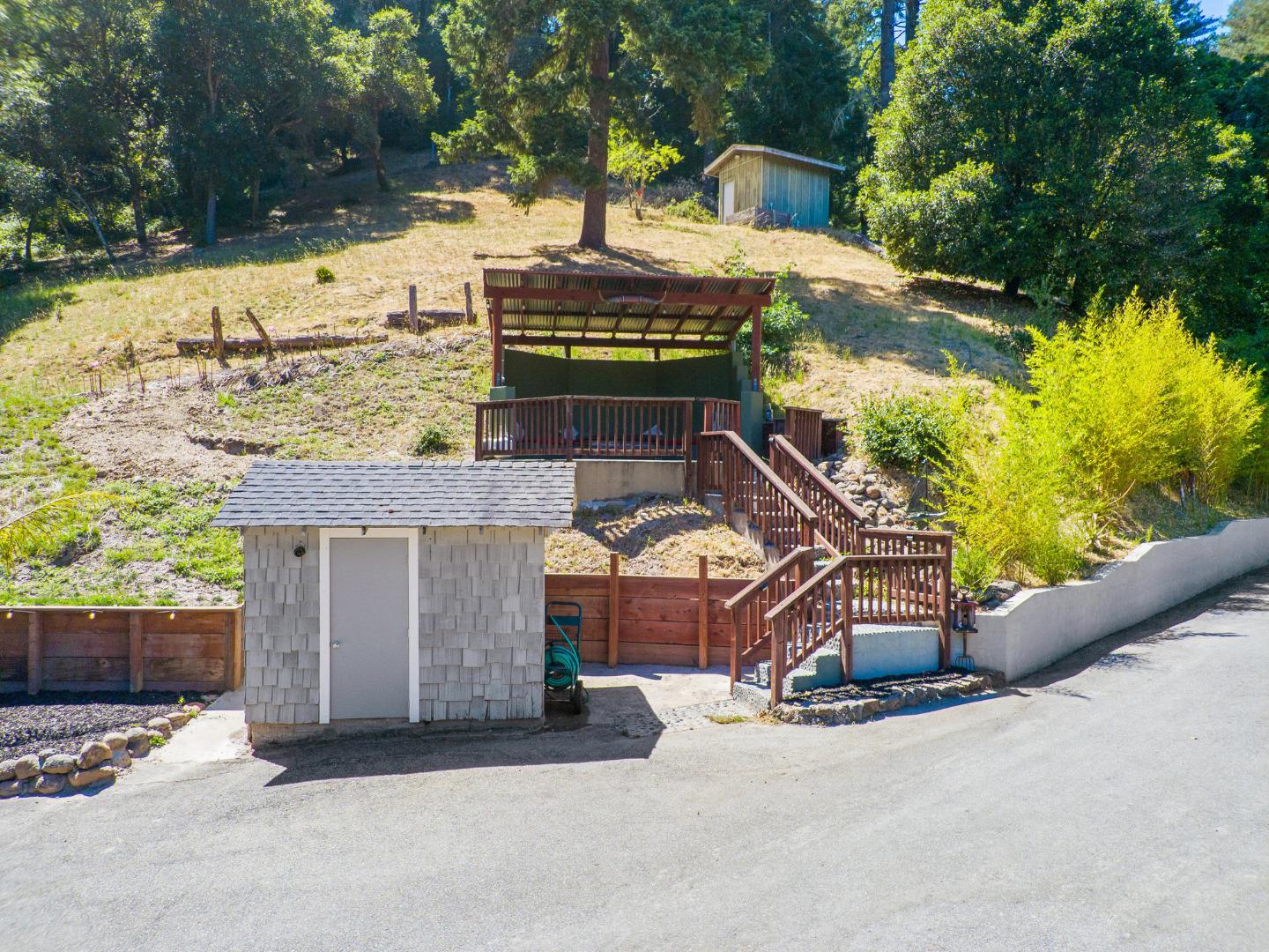 Detail Gallery Image 33 of 65 For 752 Glen Canyon Rd, Santa Cruz,  CA 95060 - 3 Beds | 2 Baths