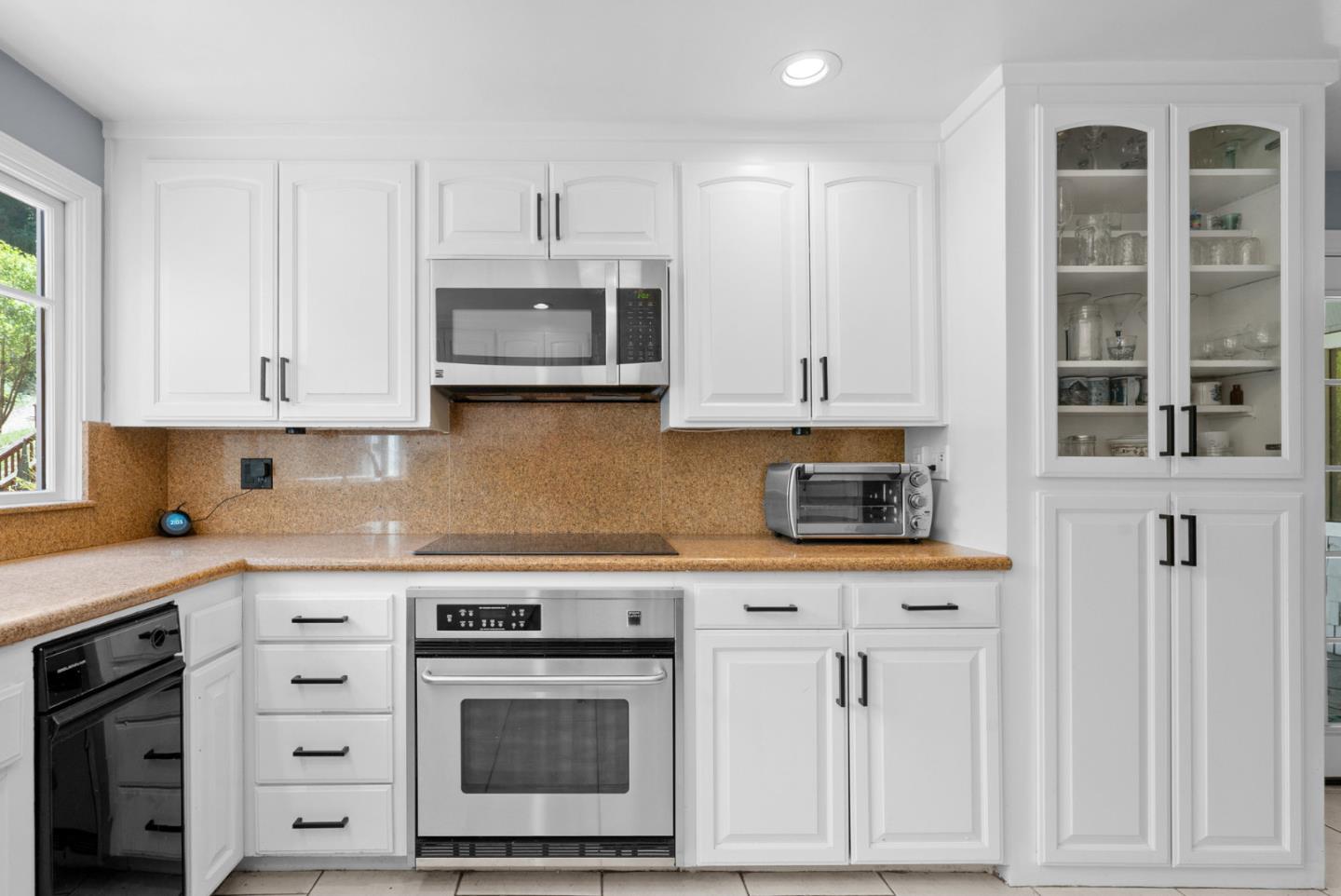 Detail Gallery Image 6 of 65 For 752 Glen Canyon Rd, Santa Cruz,  CA 95060 - 3 Beds | 2 Baths