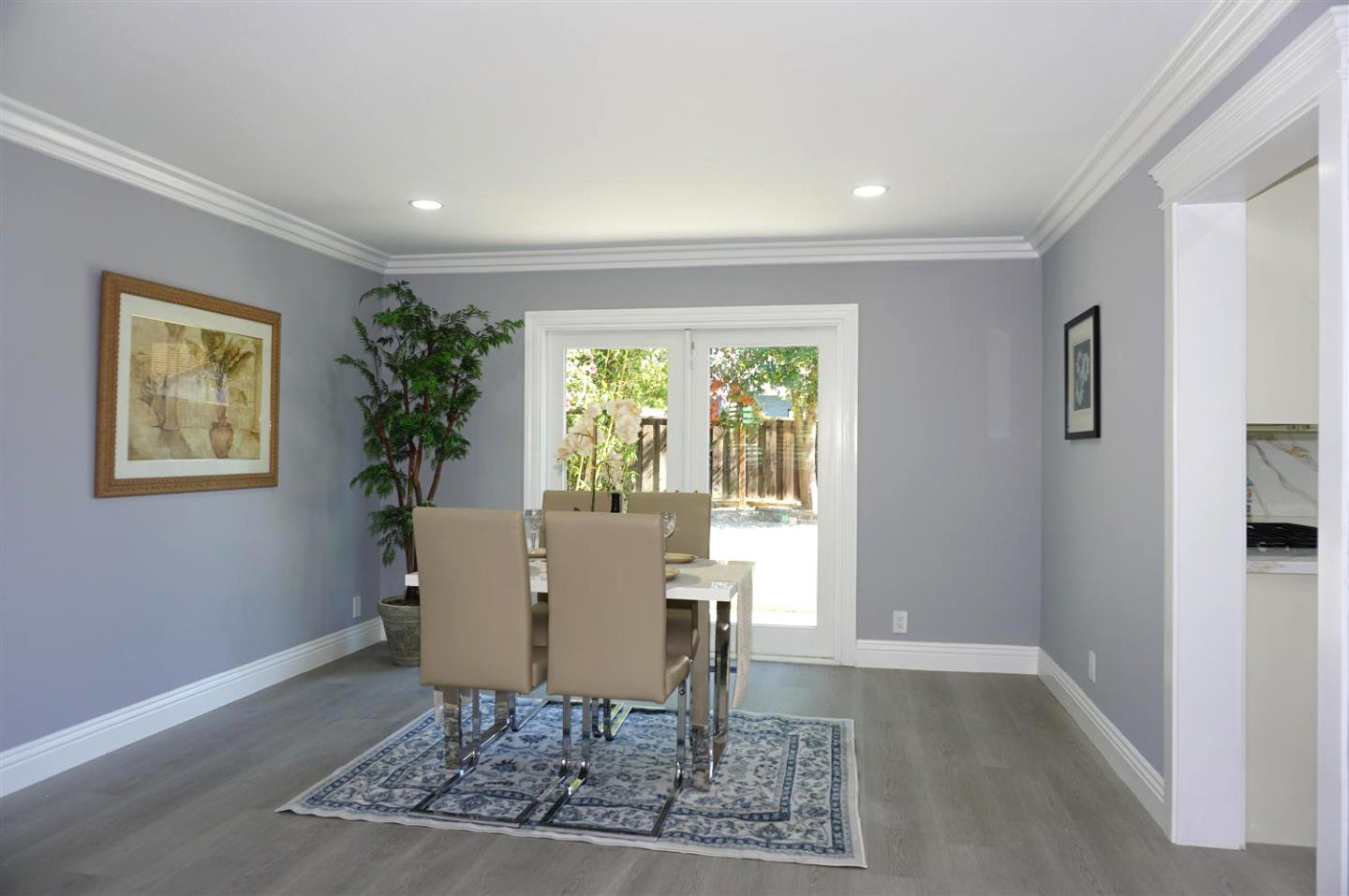 Detail Gallery Image 14 of 42 For 3342 San Saba Dr, San Jose,  CA 95148 - 4 Beds | 2/1 Baths