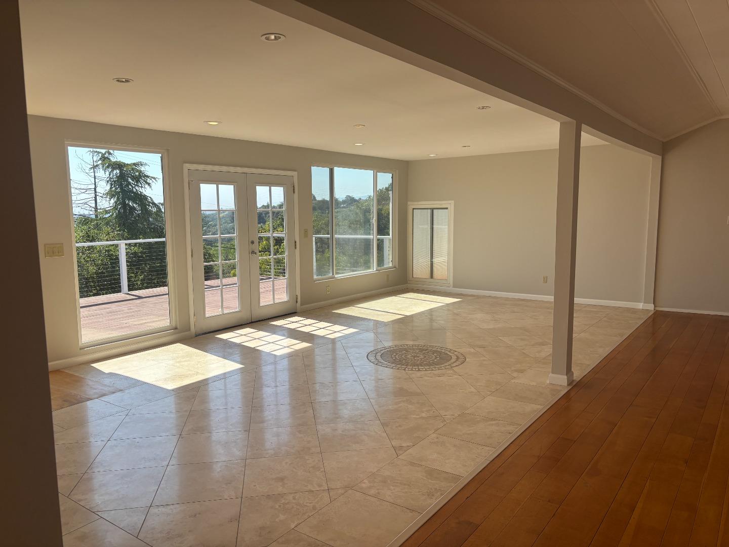 Detail Gallery Image 7 of 30 For 552 Summit Dr, Redwood City,  CA 94062 - 5 Beds | 6 Baths